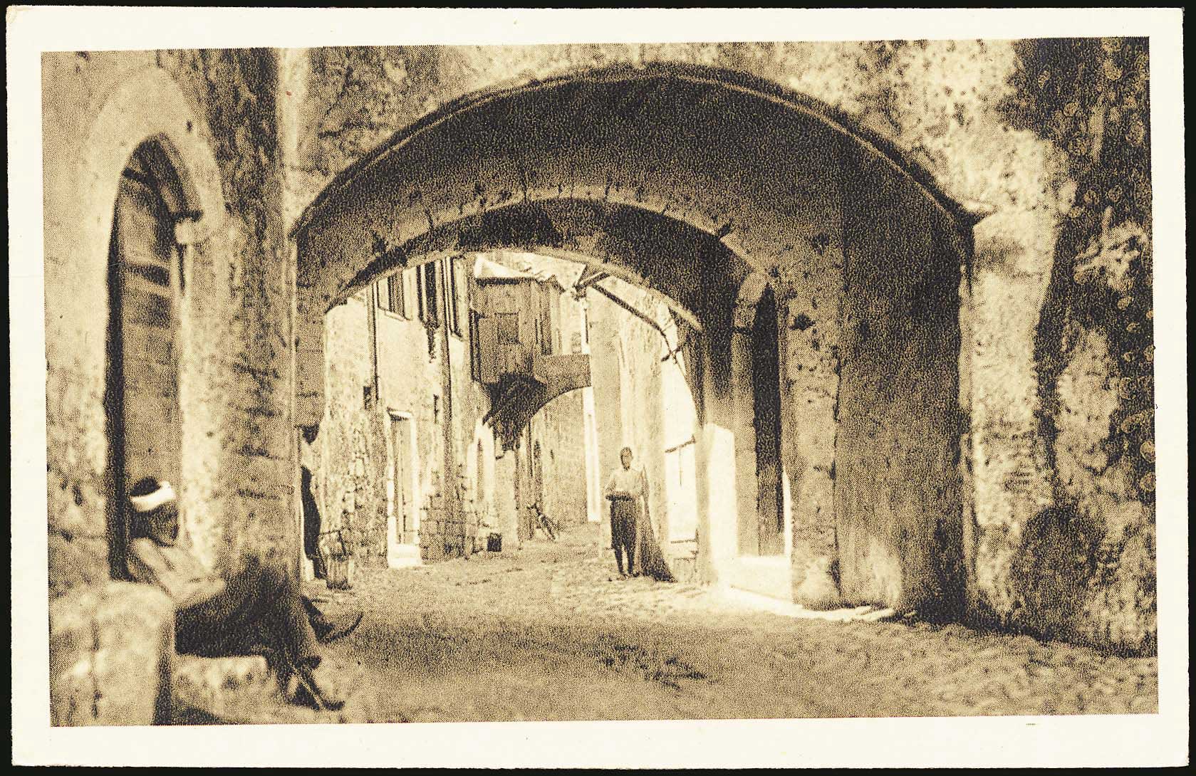 Lot 01325