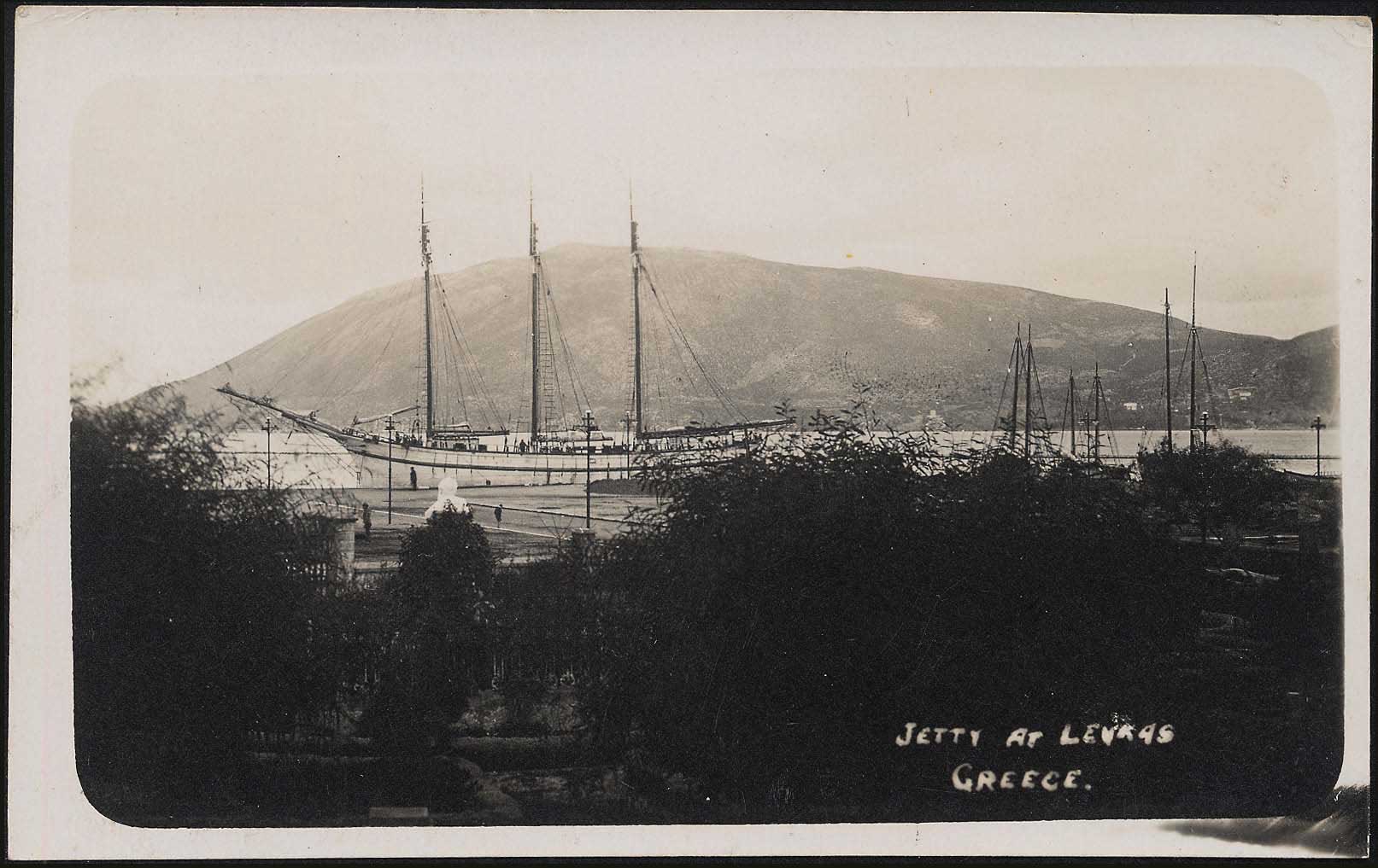 Lot 02077