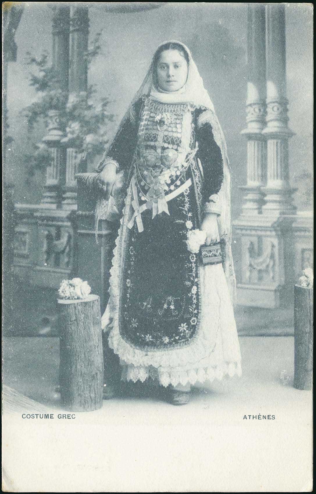 Lot 01689