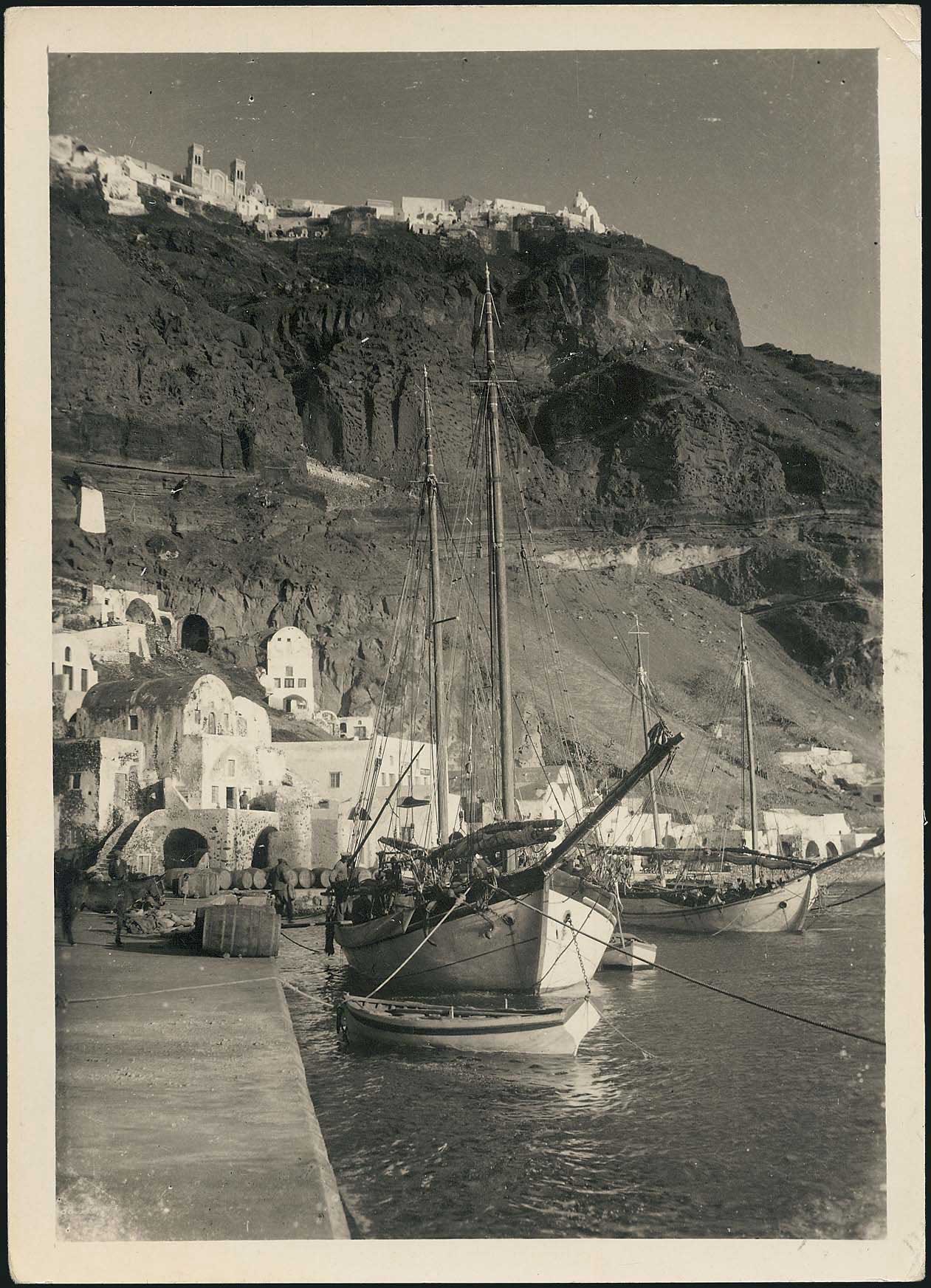 Lot 01810