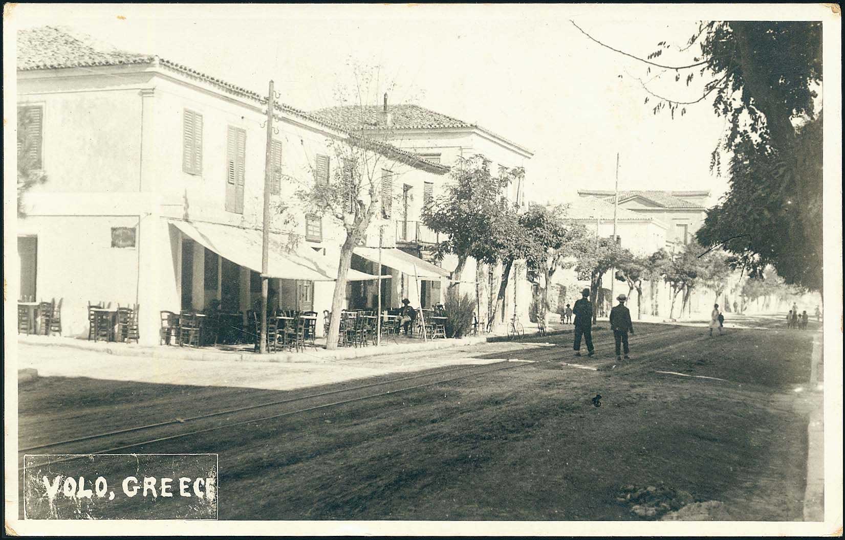 Lot 02218