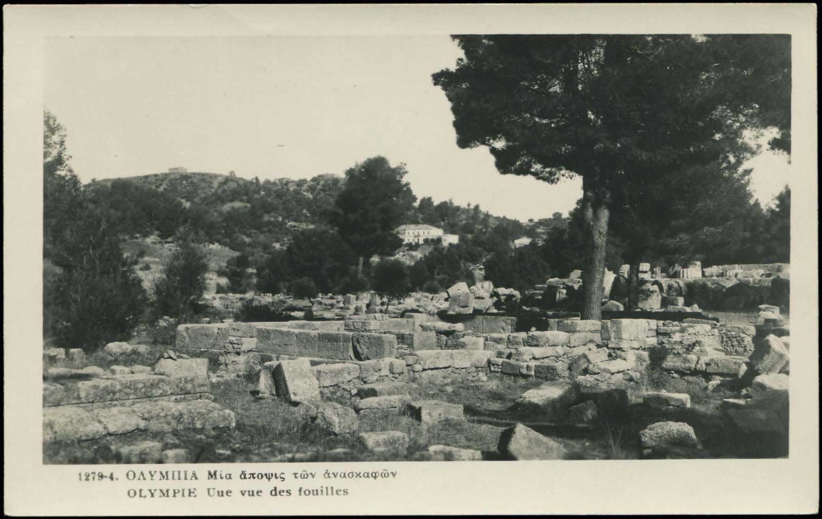 Lot 01854