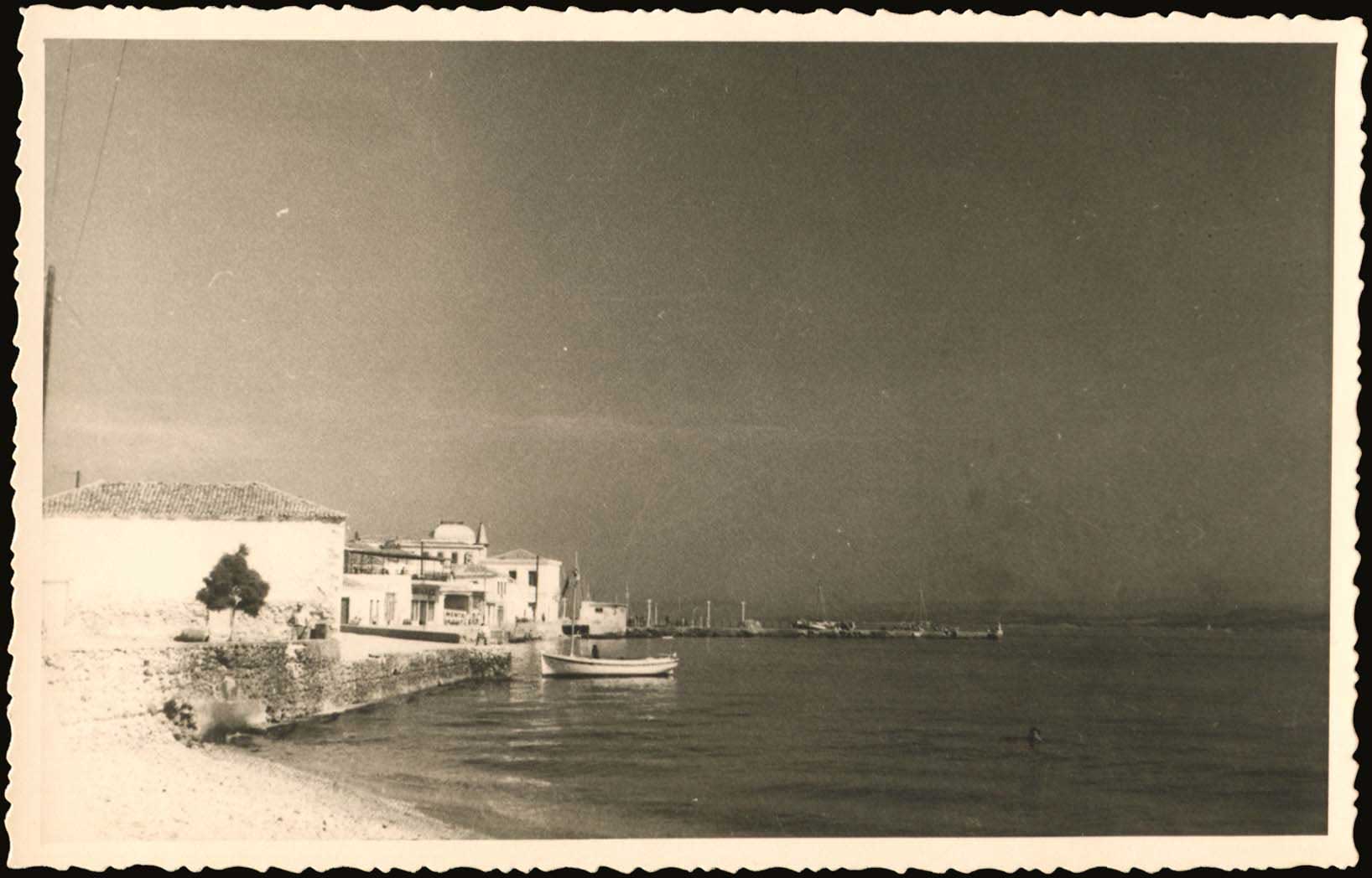 Lot 01937