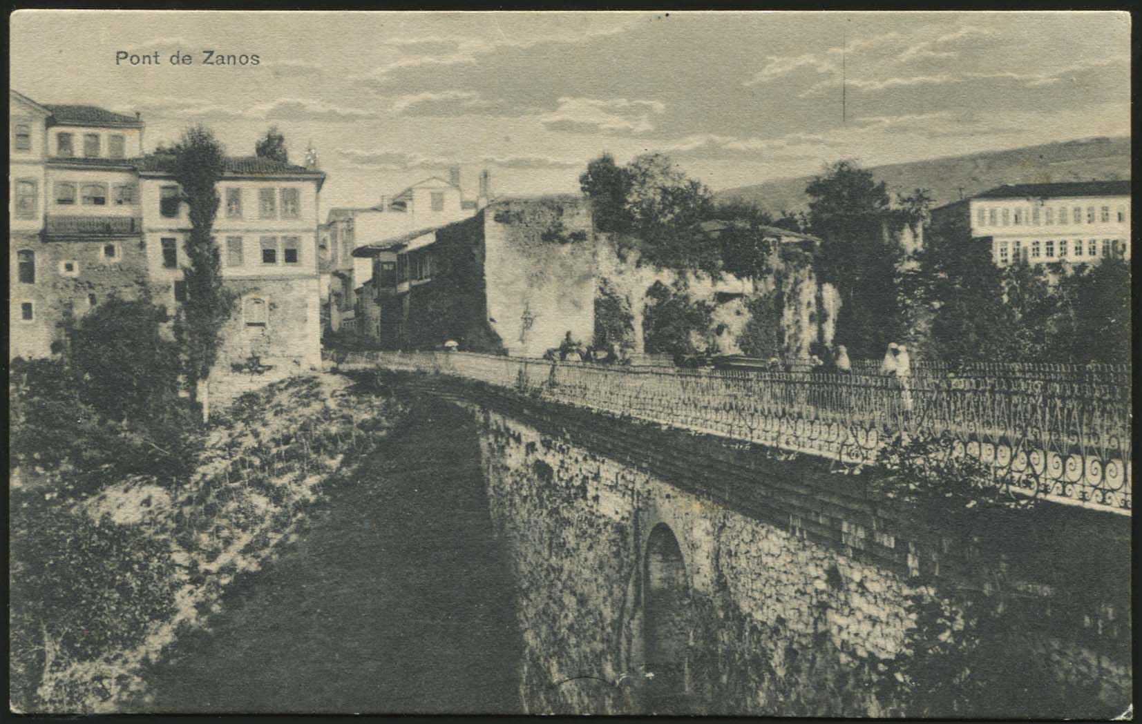 Lot 07216
