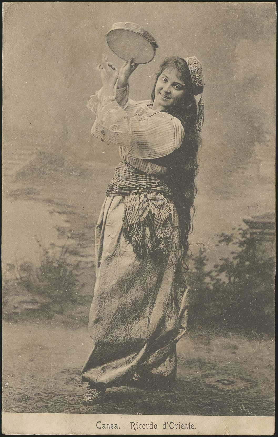Lot 01692
