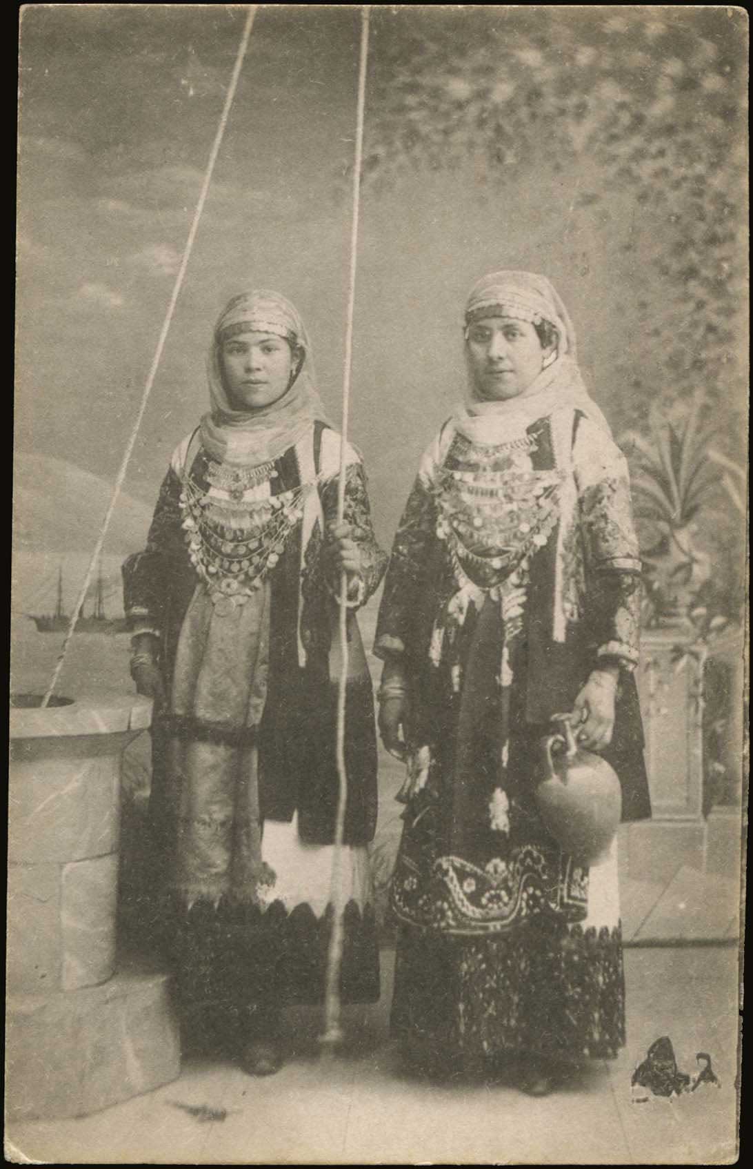 Lot 01658