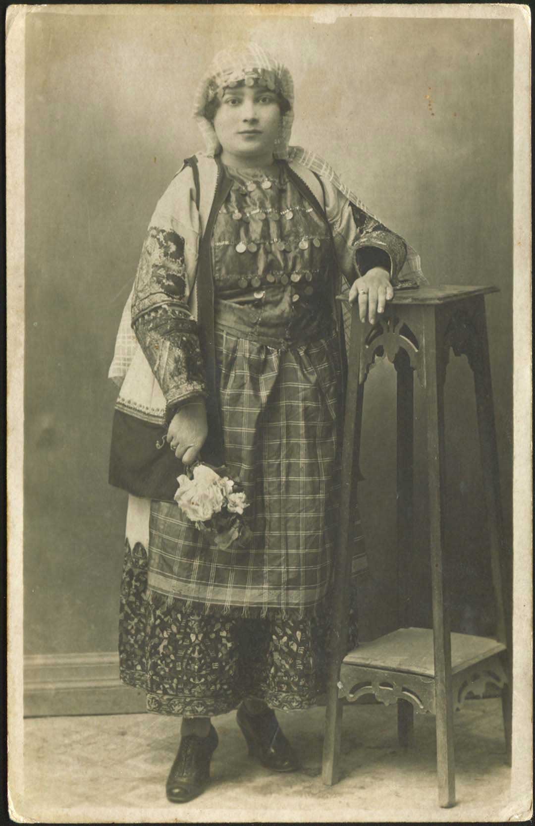 Lot 02524