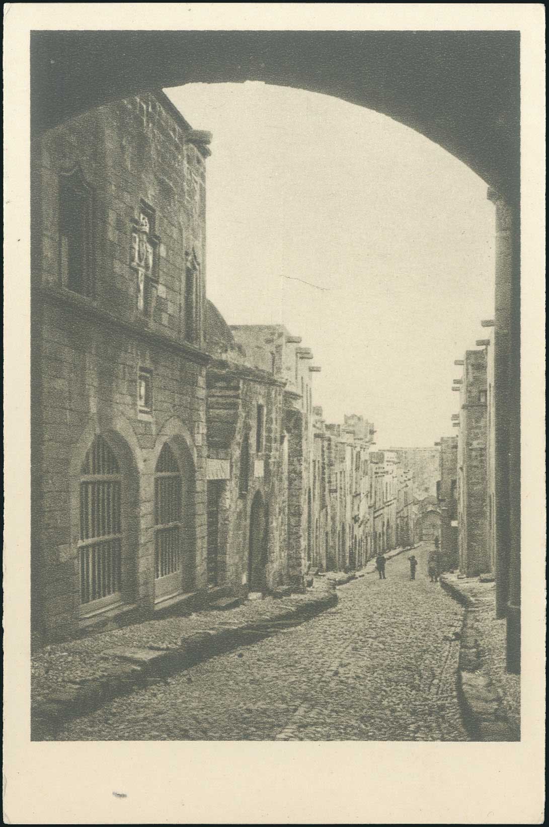 Lot 01346