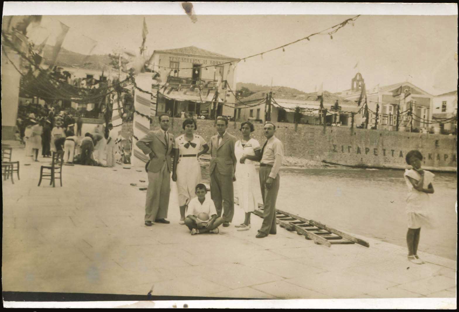 Lot 01823