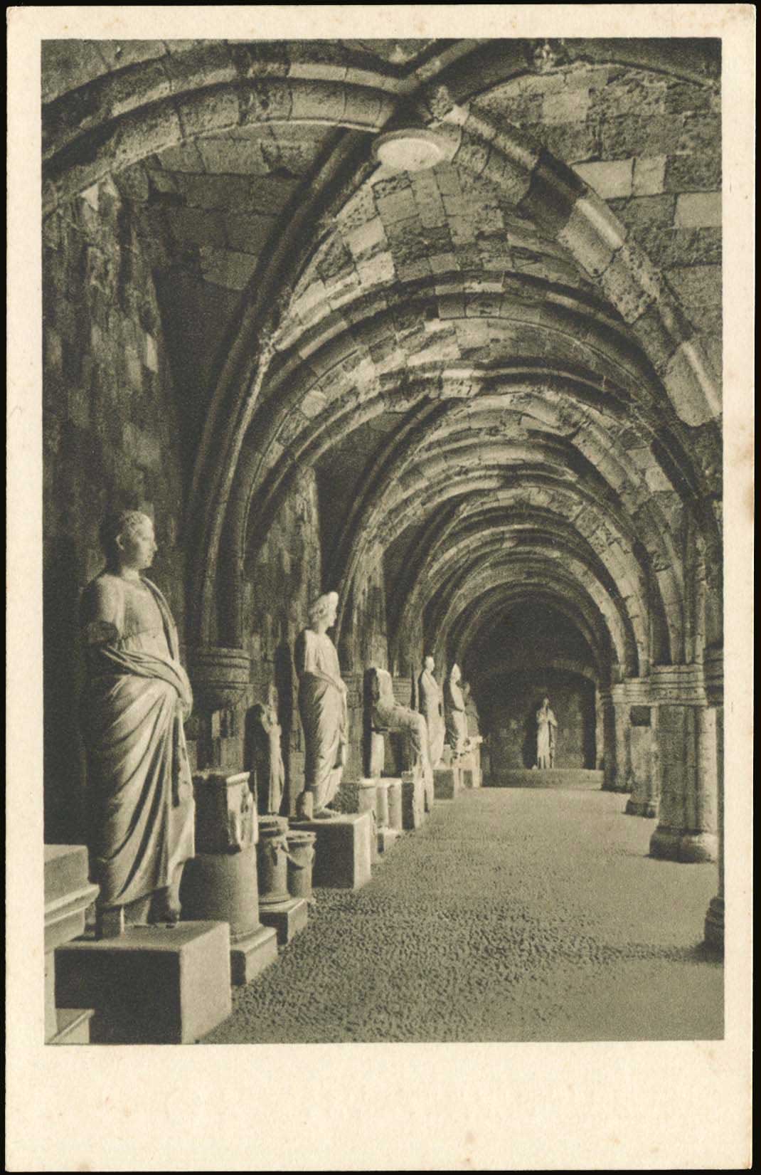 Lot 01268