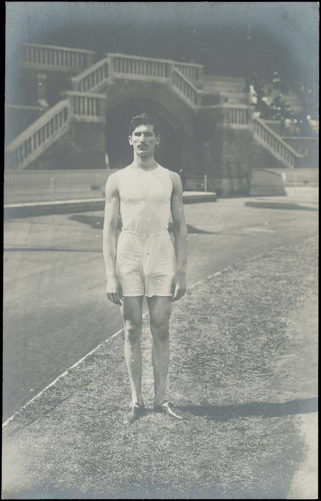 Lot 01938