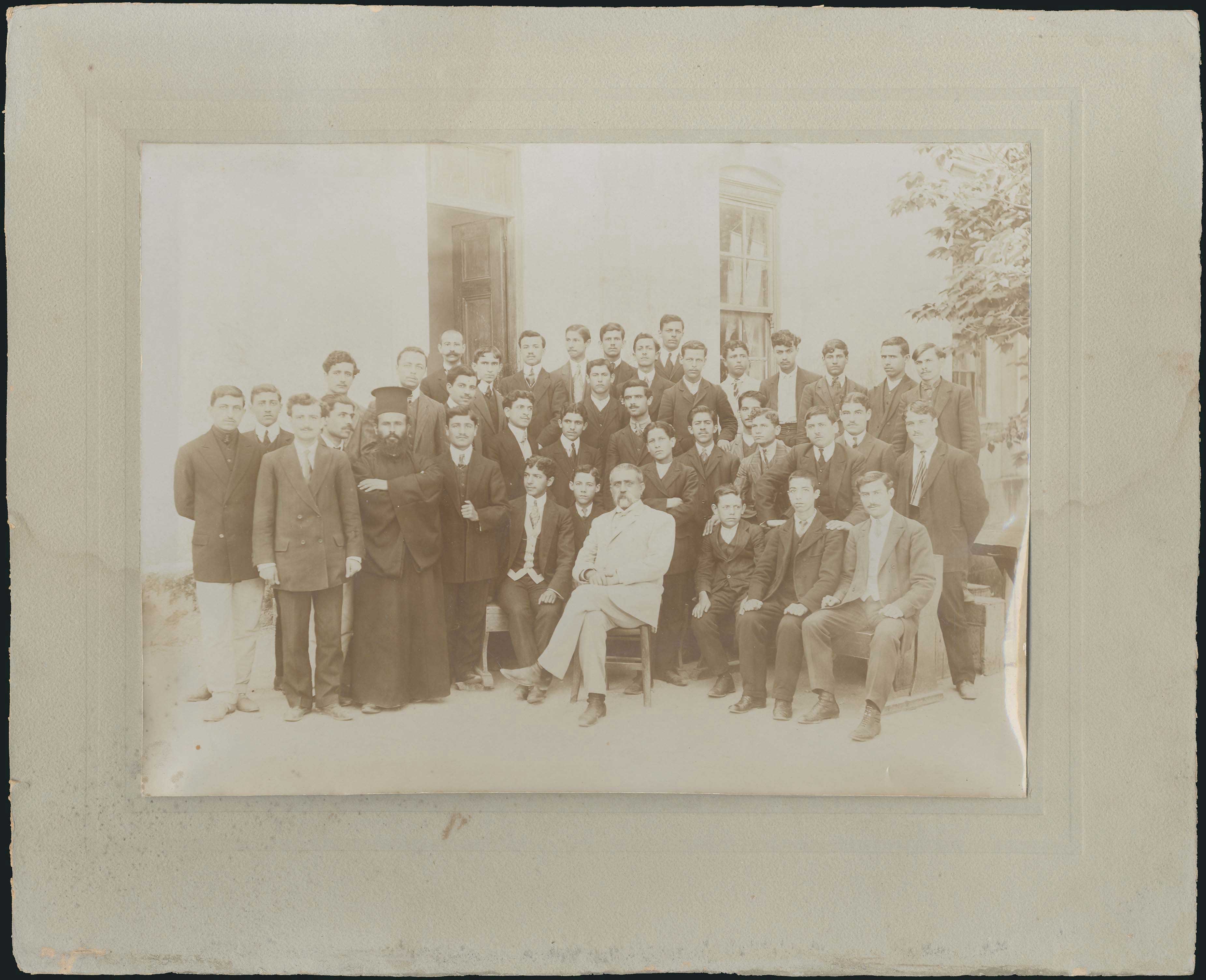 Lot 08198