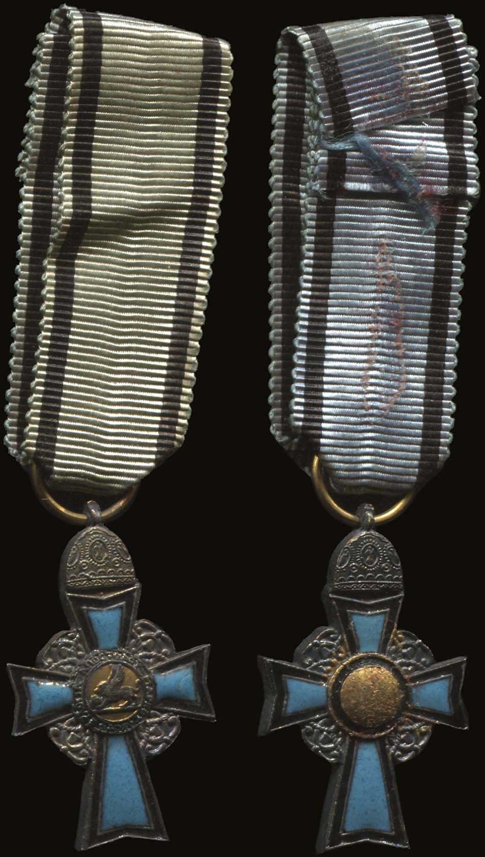 Lot 04120