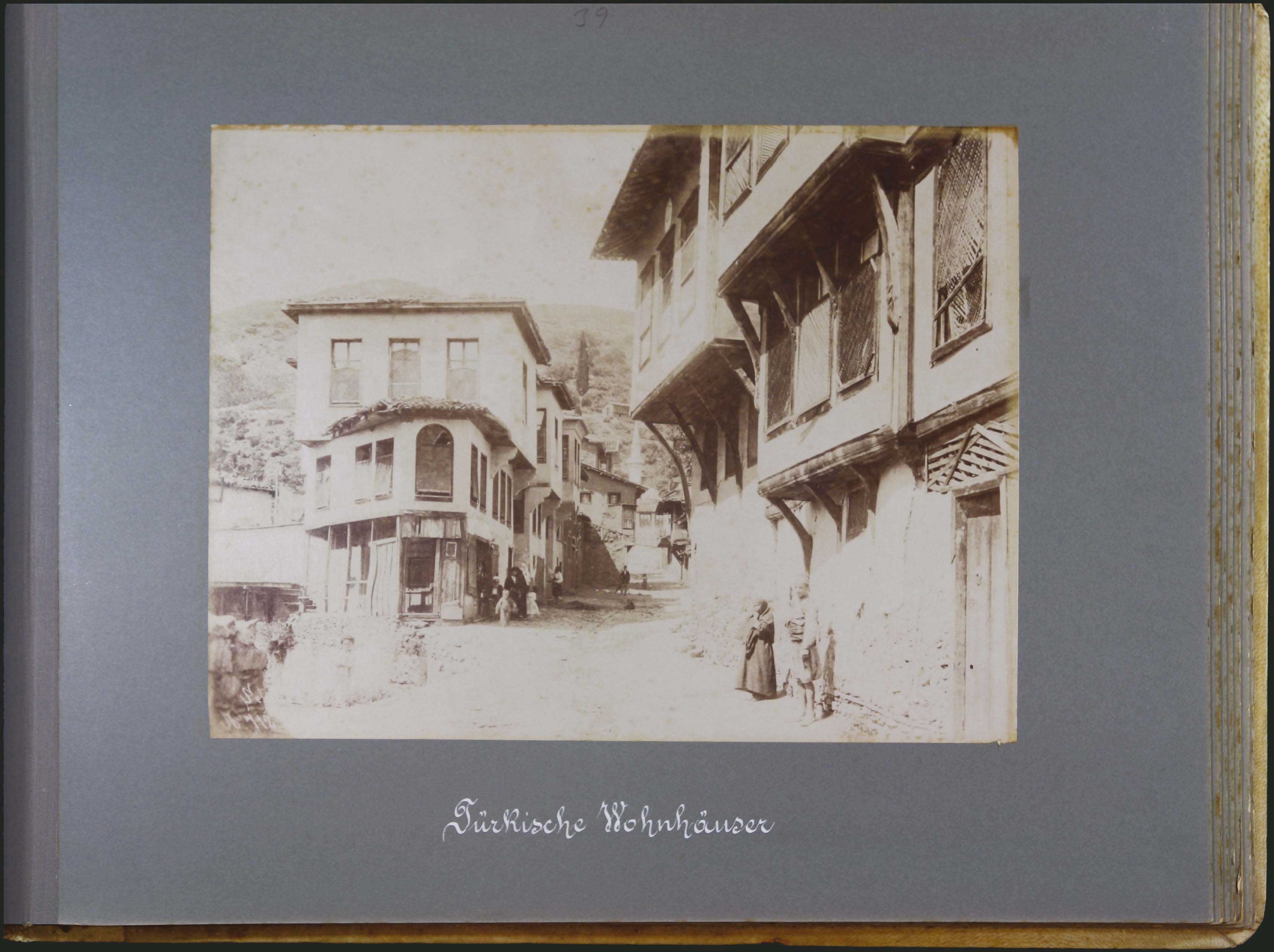 Lot 05426