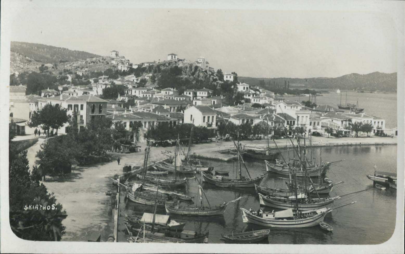 Lot 02196