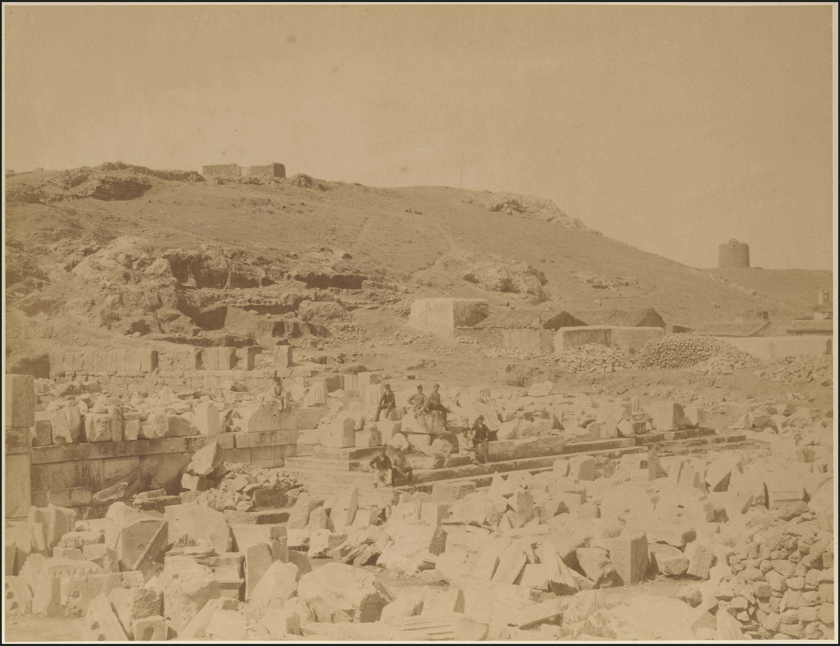 Lot 04351