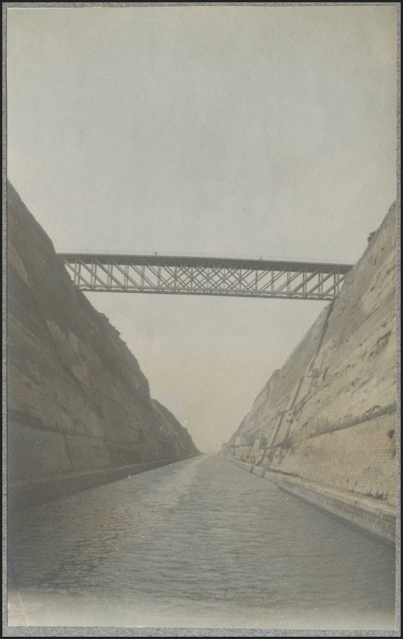 Lot 08619