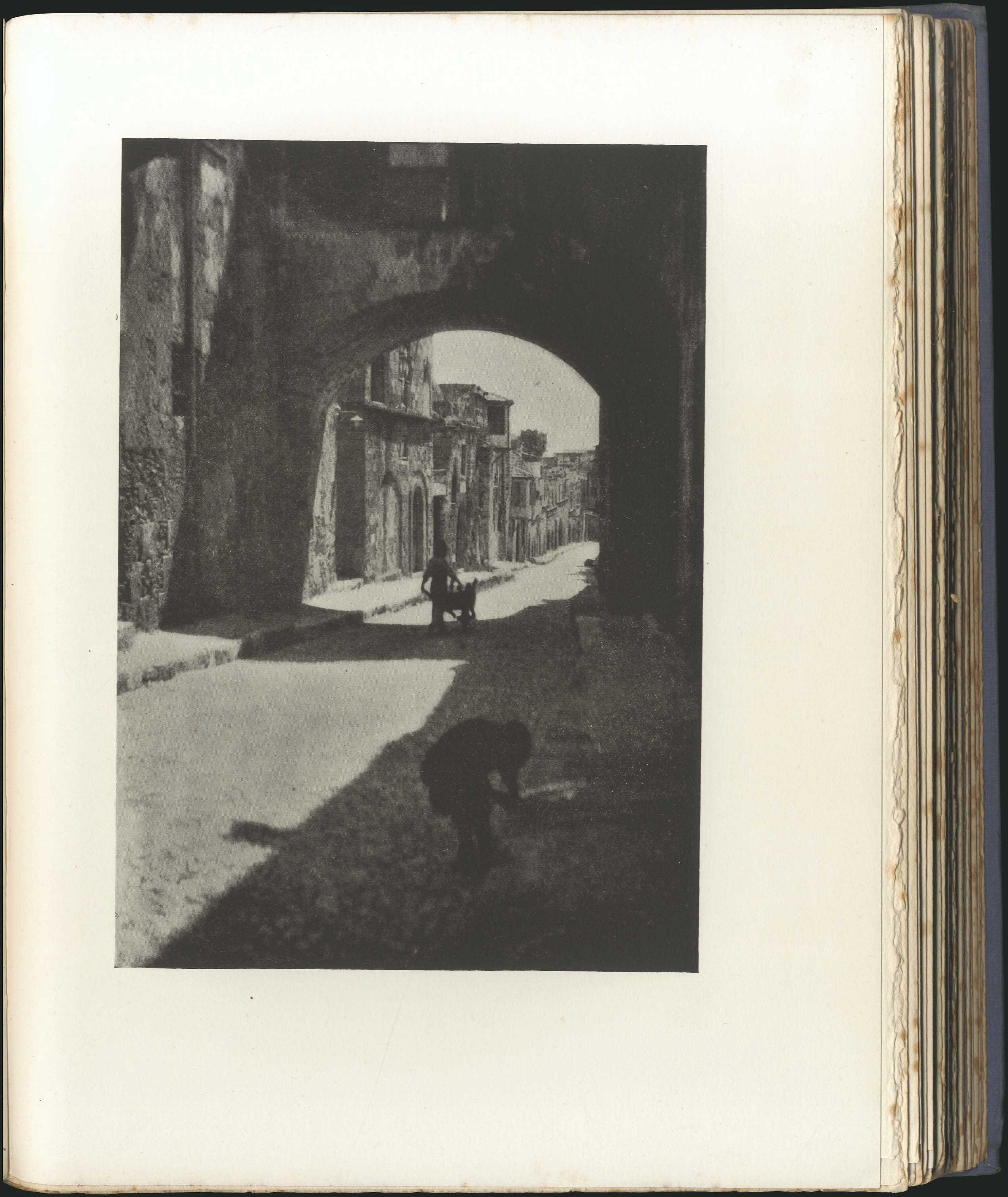 Lot 08121