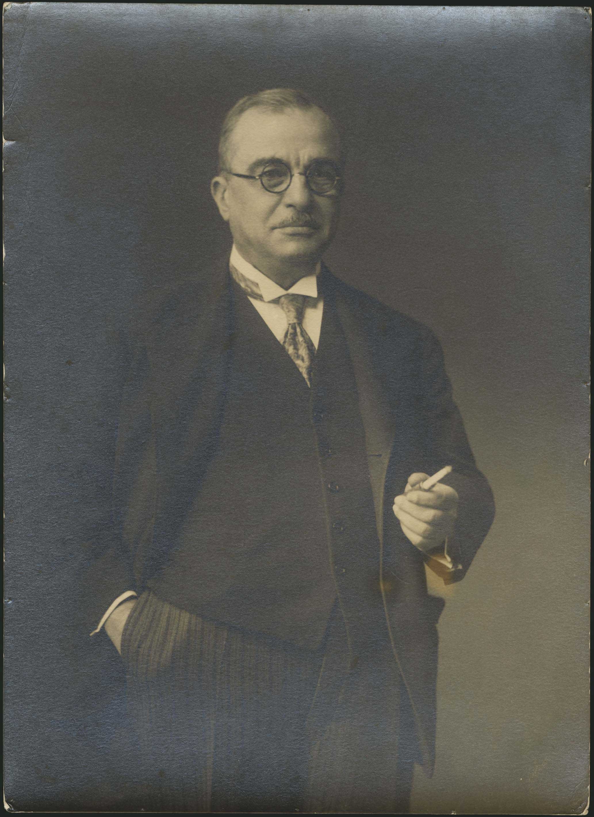 Lot 03232