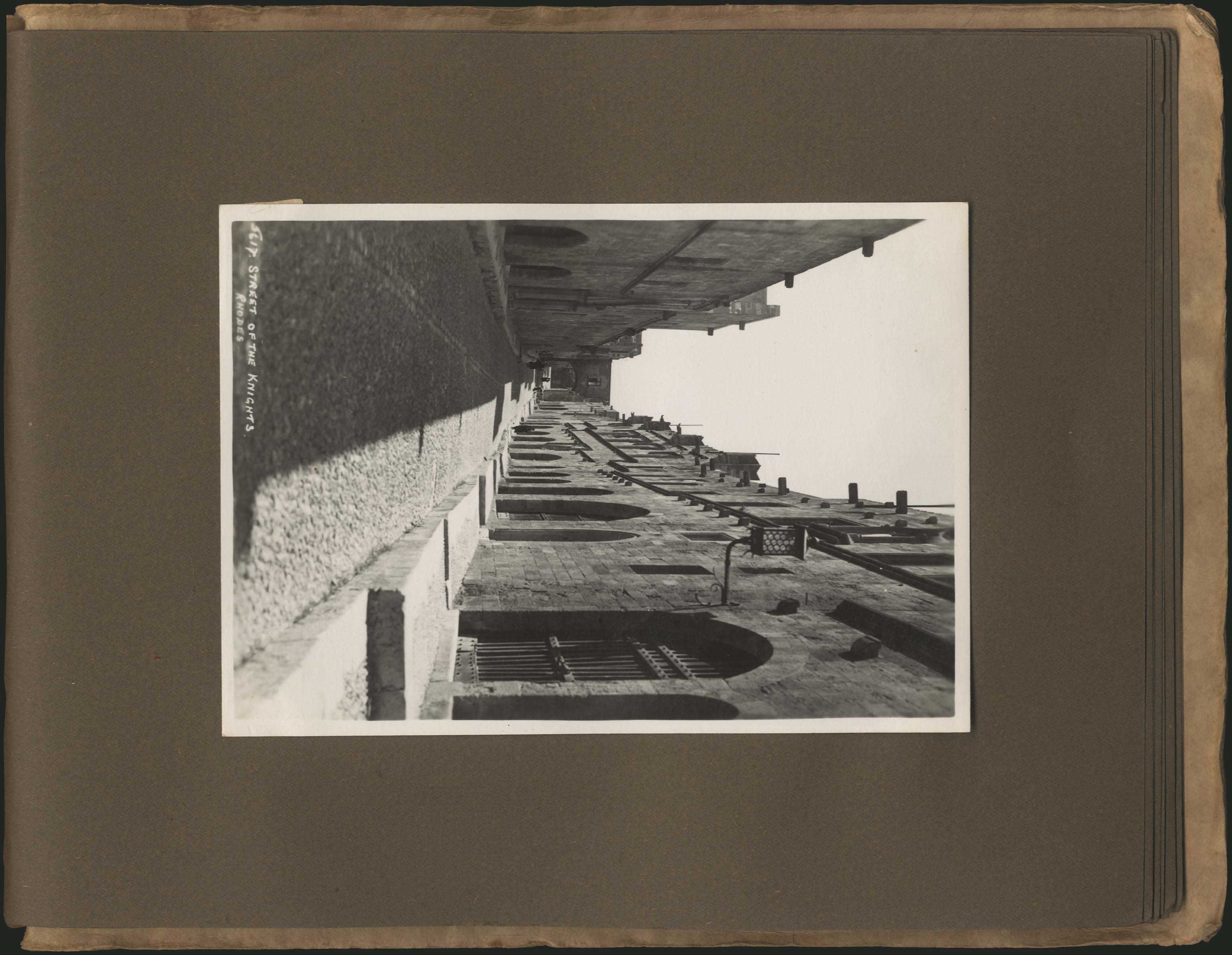 Lot 09454
