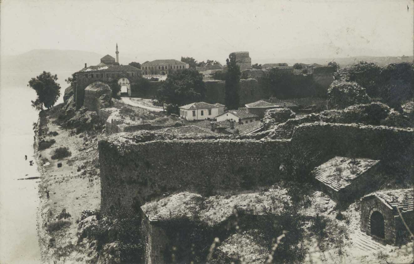 Lot 02354