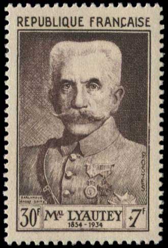 Lot 01156