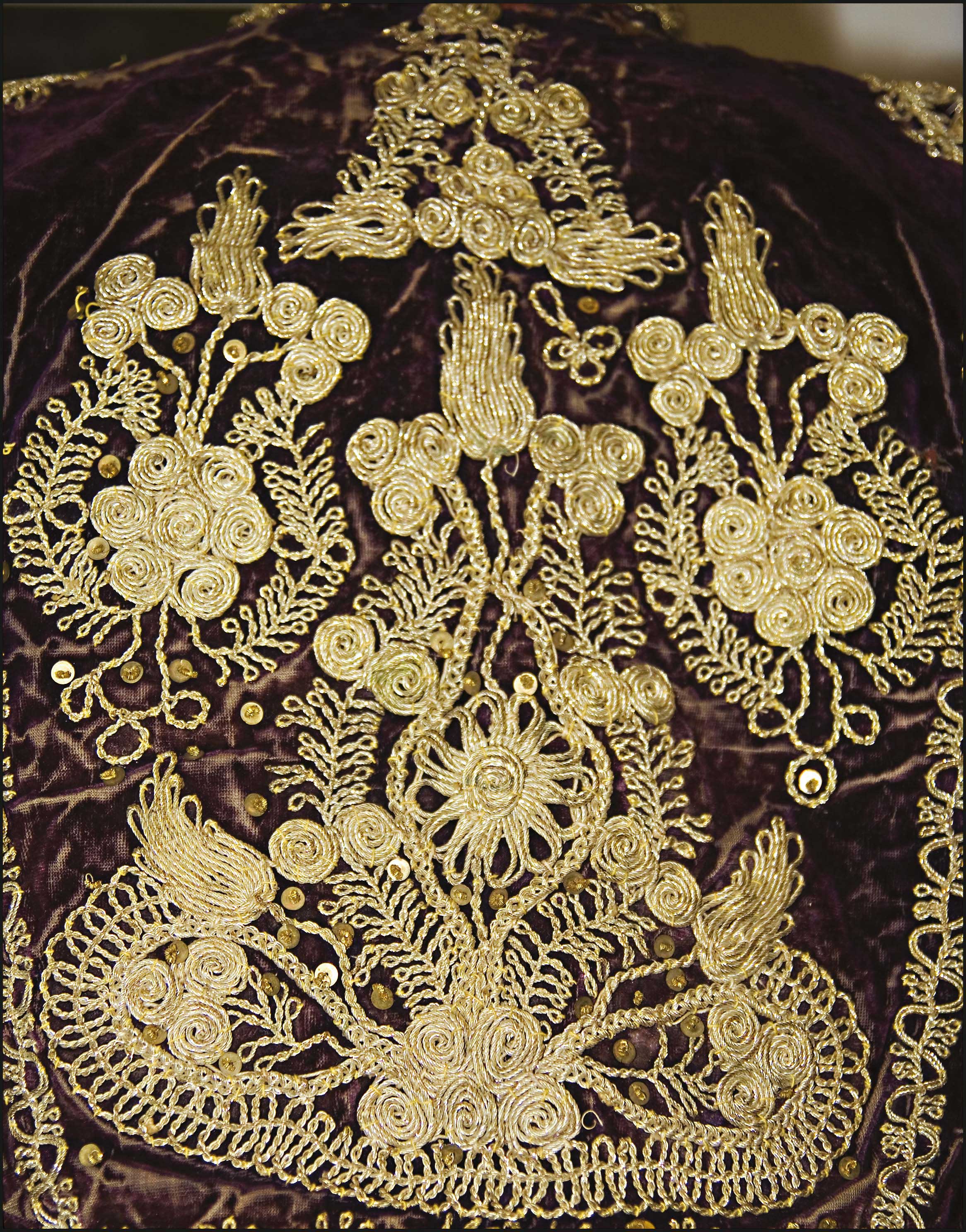 Lot 08433