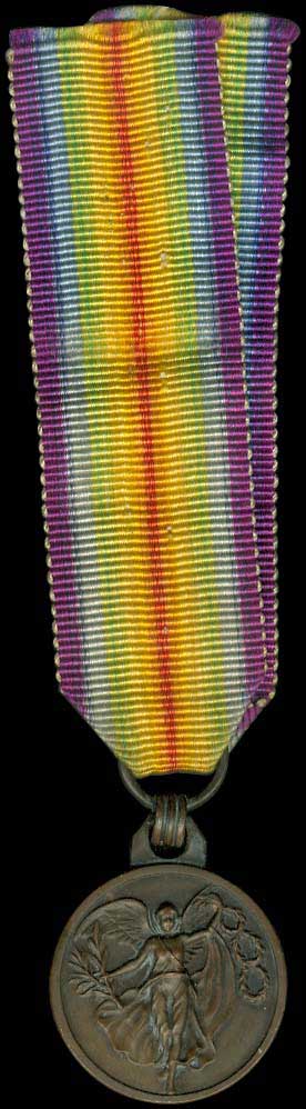 Lot 03198