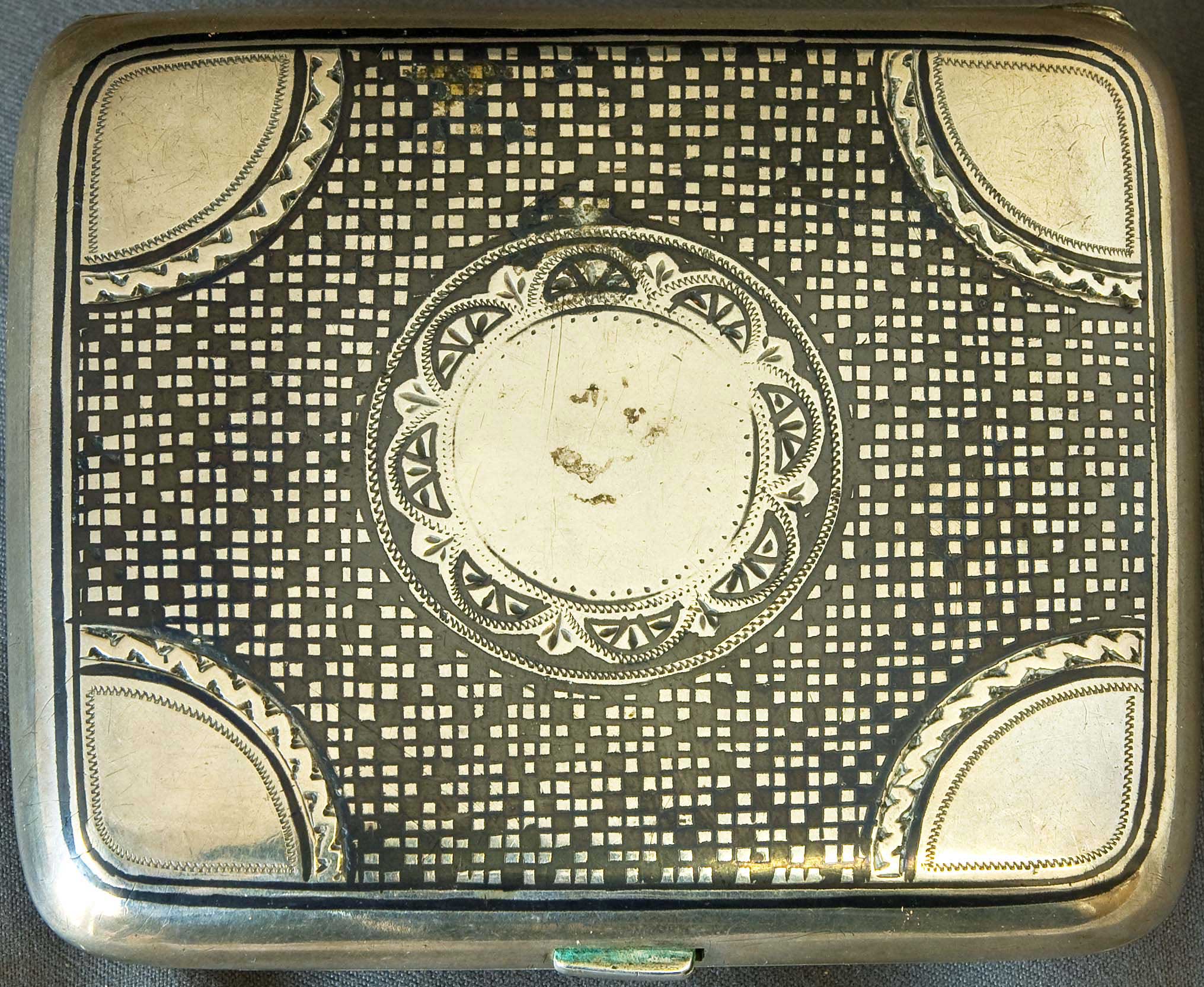 Lot 03348