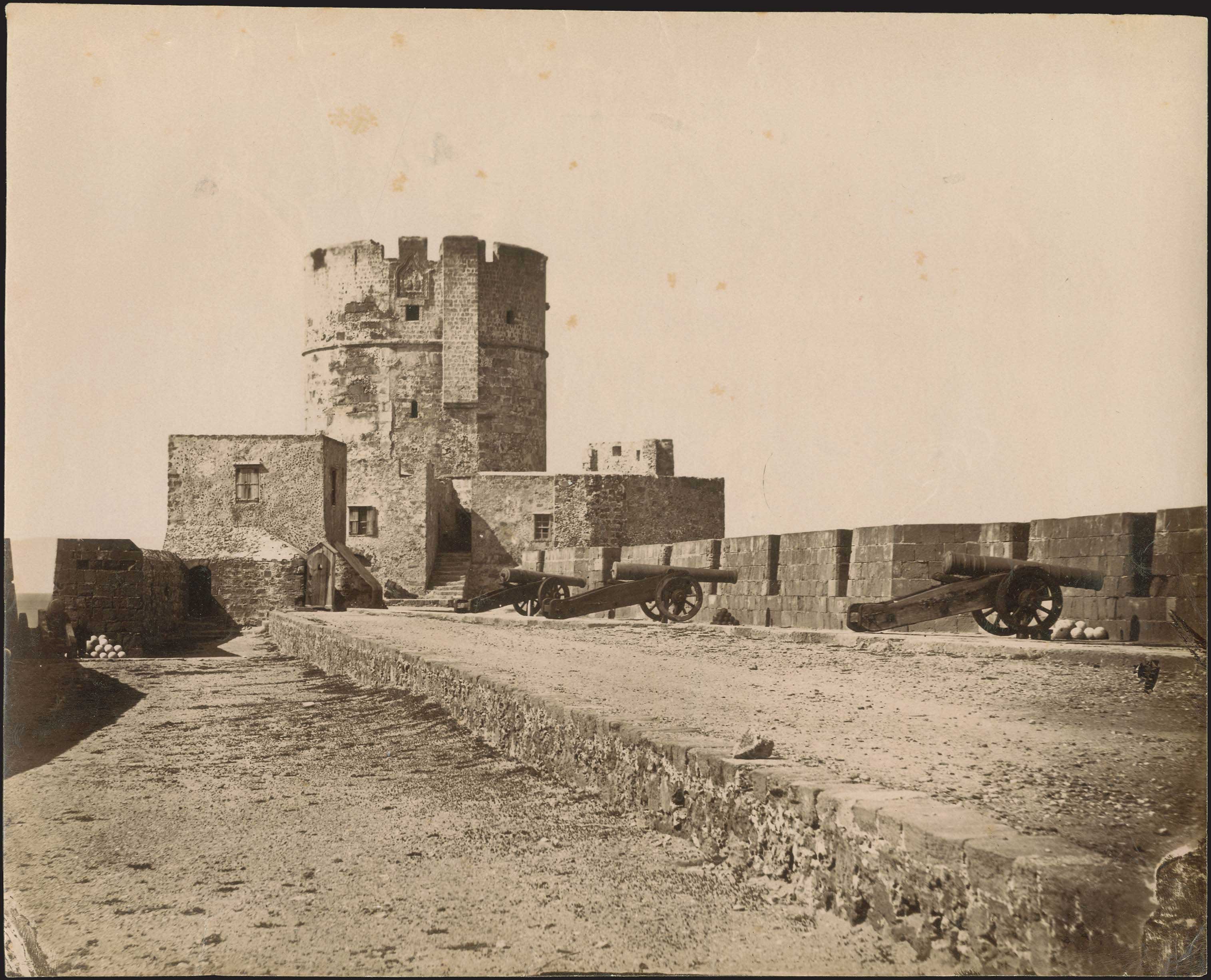 Lot 06051