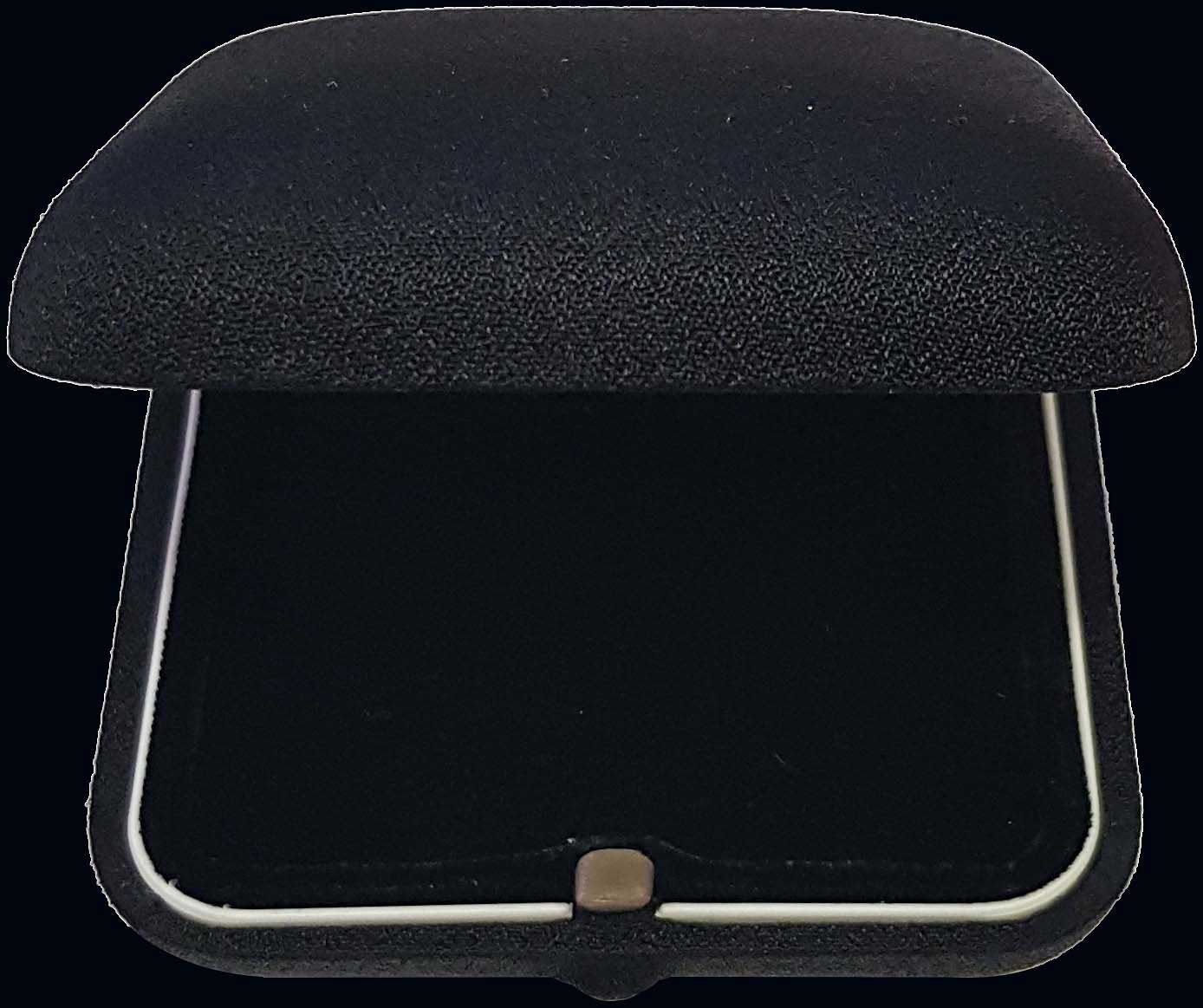 Lot 06823