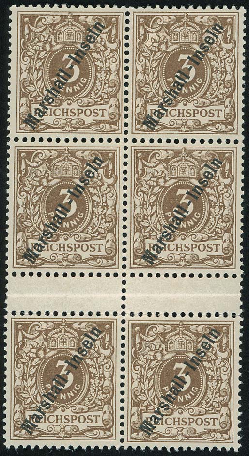 Lot 01156
