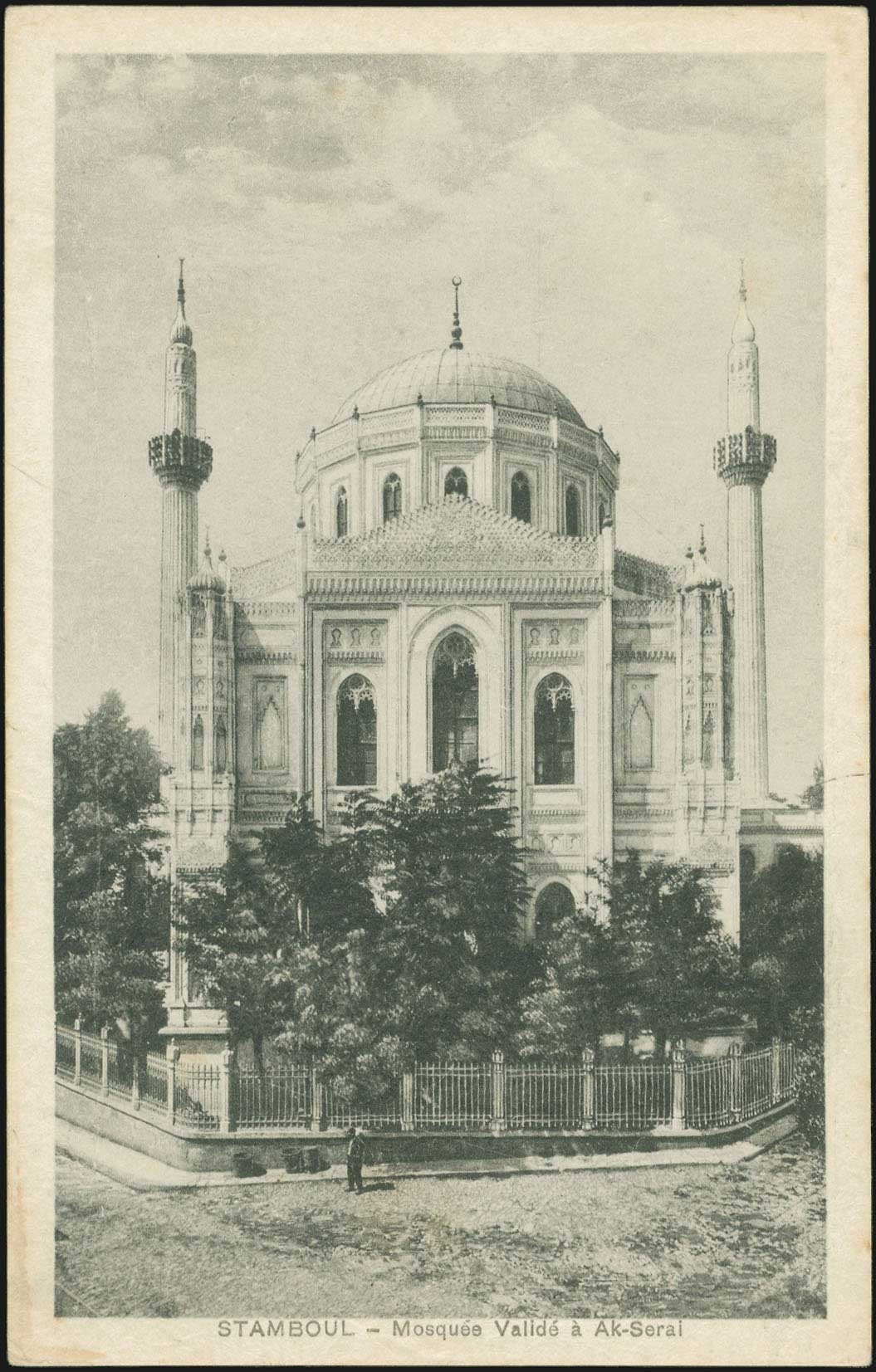 Lot 01912