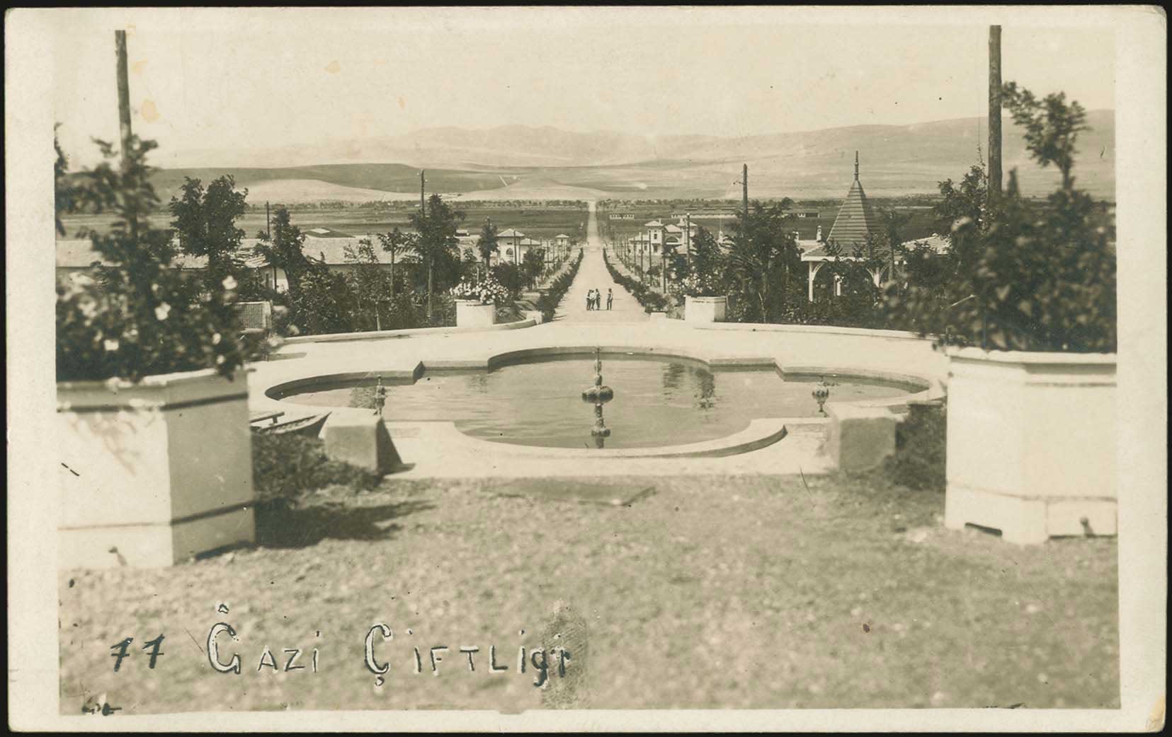 Lot 02575