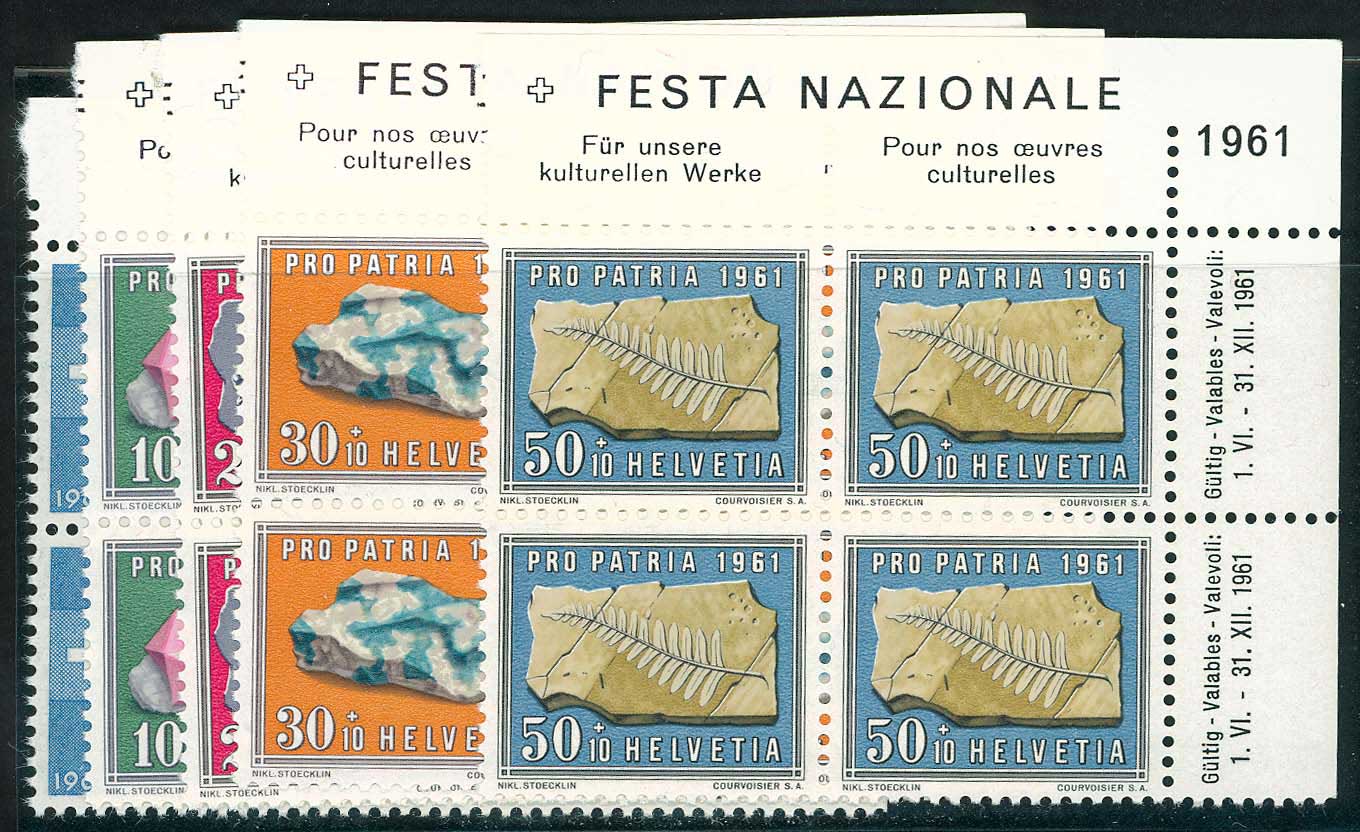 Lot 01220