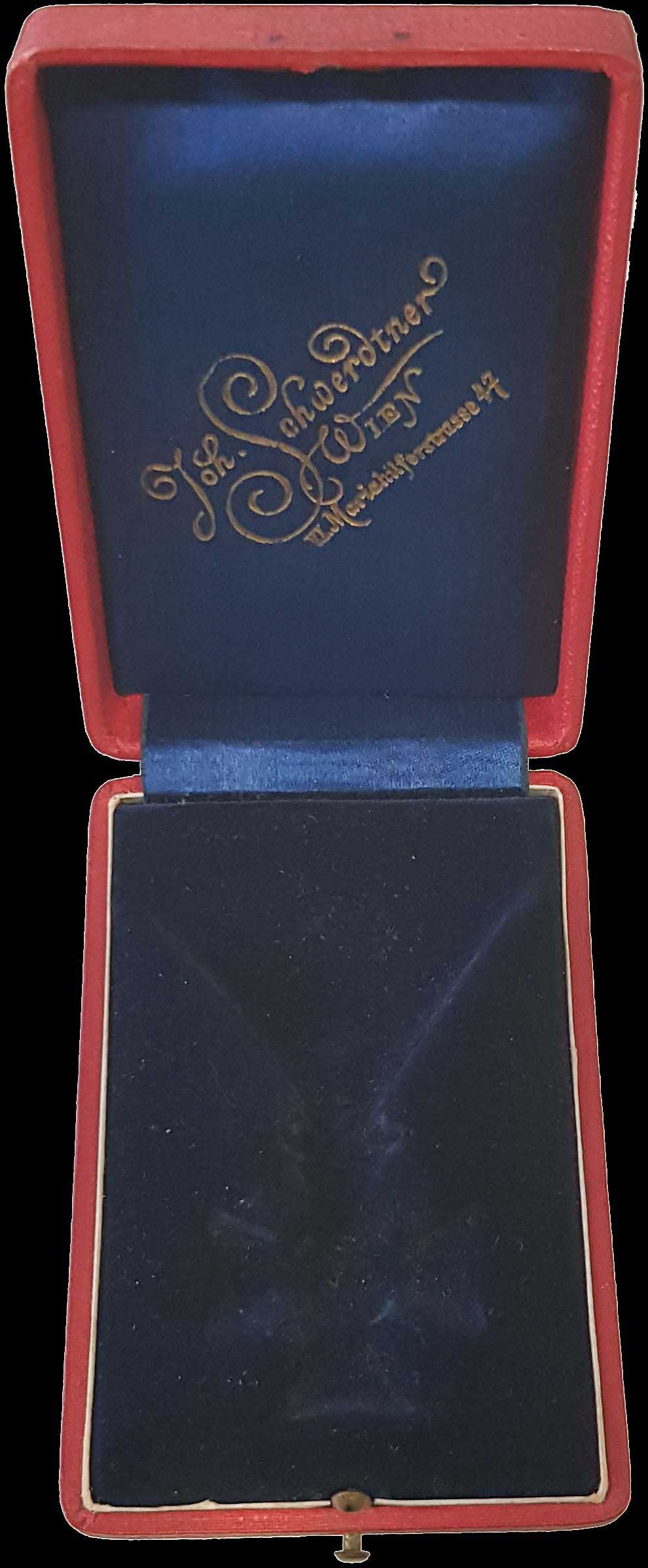 Lot 07358