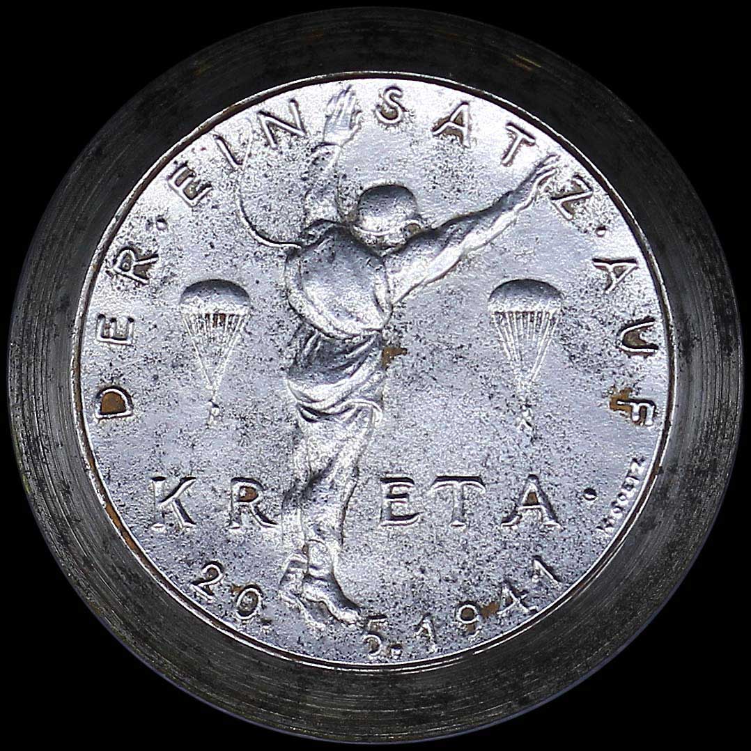 Lot 07218