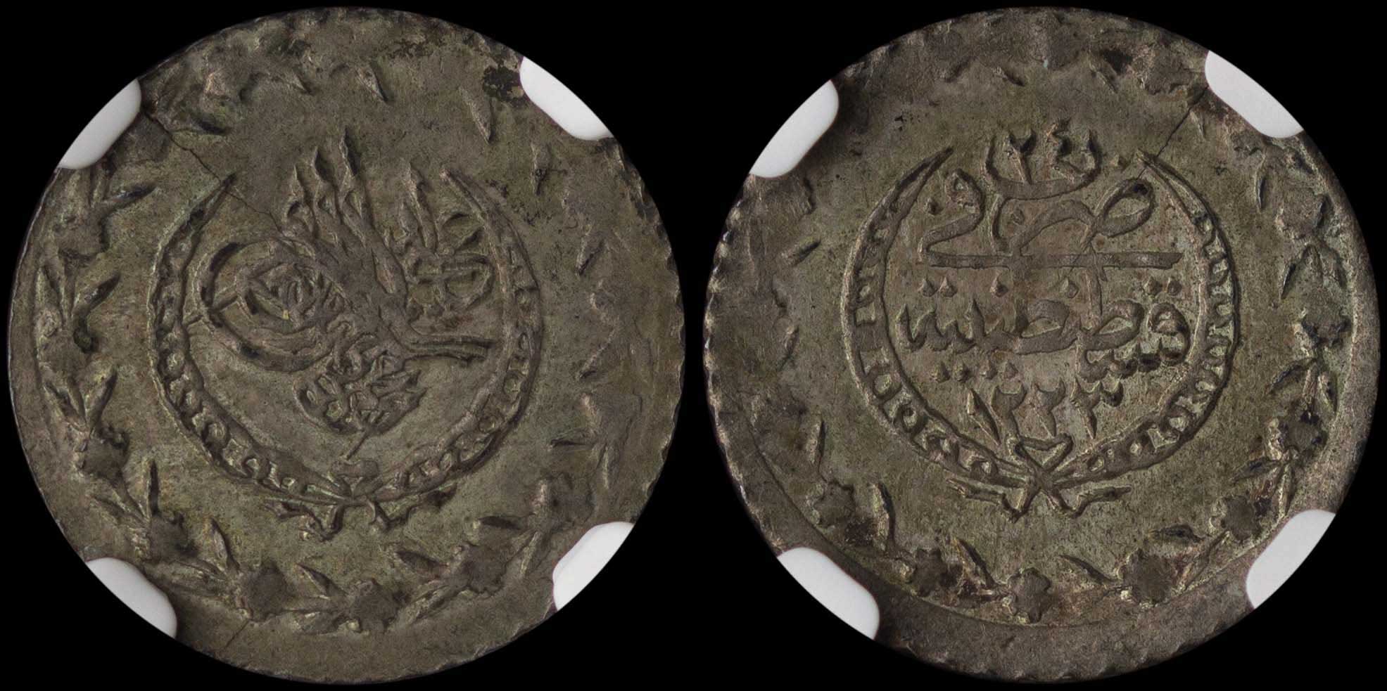 Lot 07672