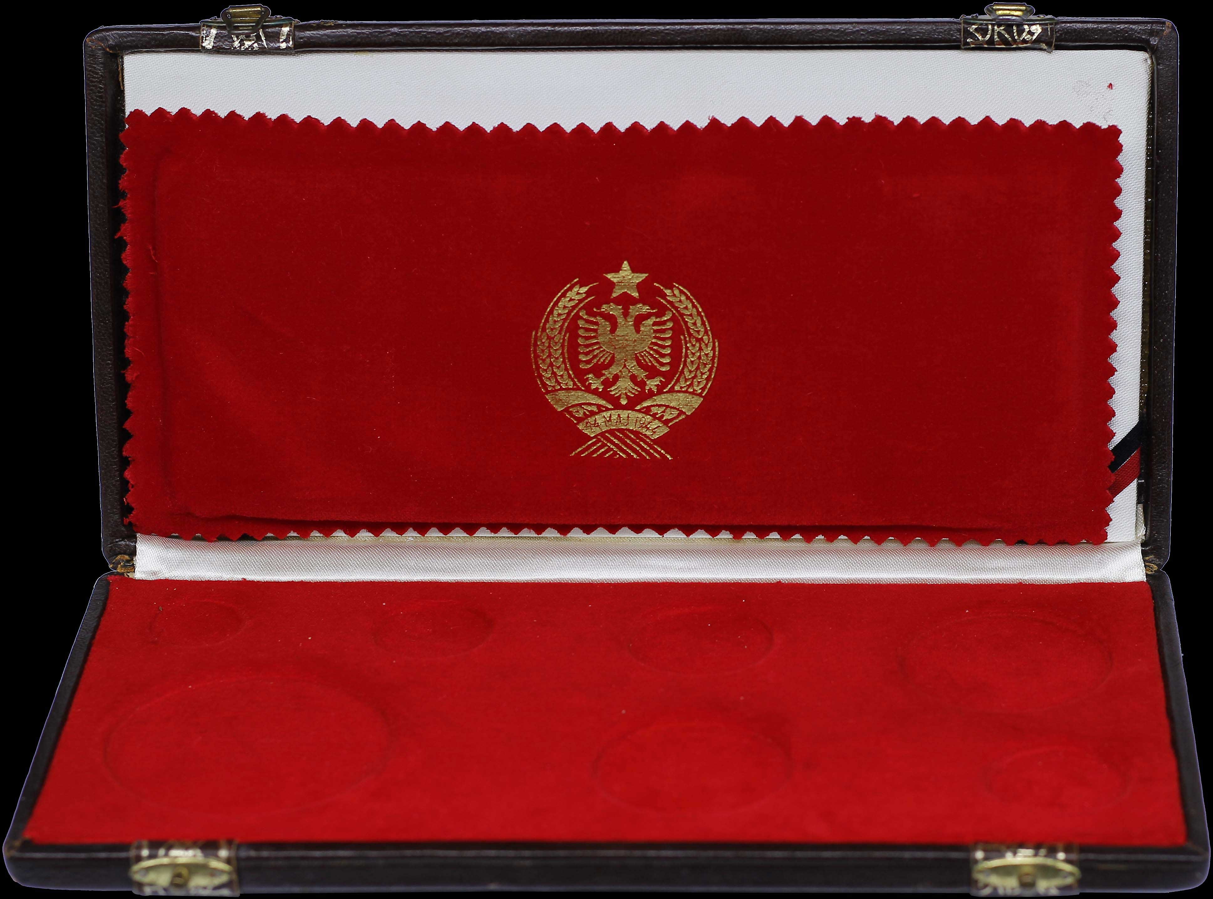 Lot 06925