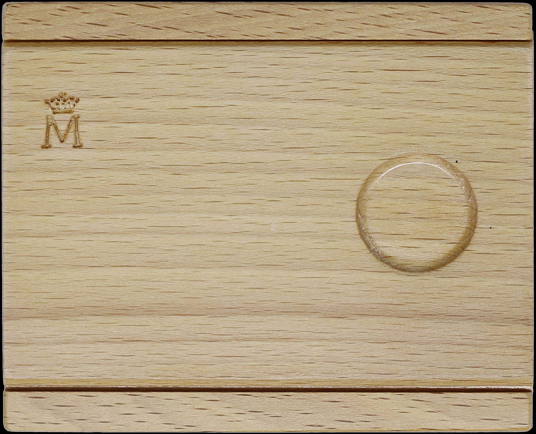 Lot 07241