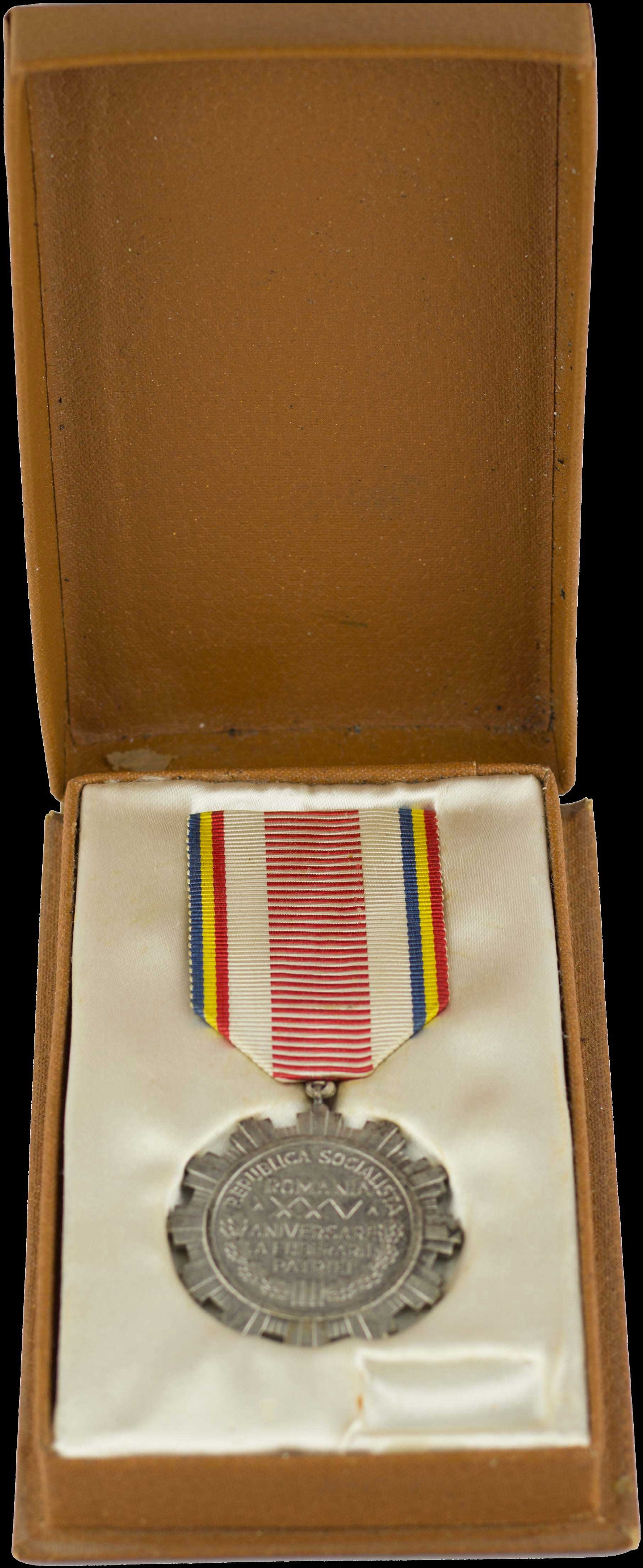 Lot 07958