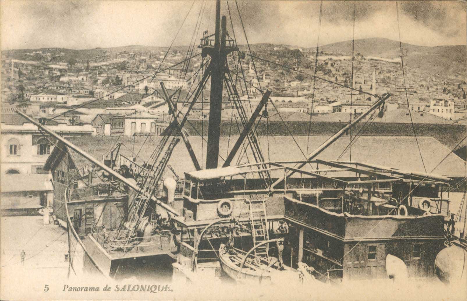 Lot 01833