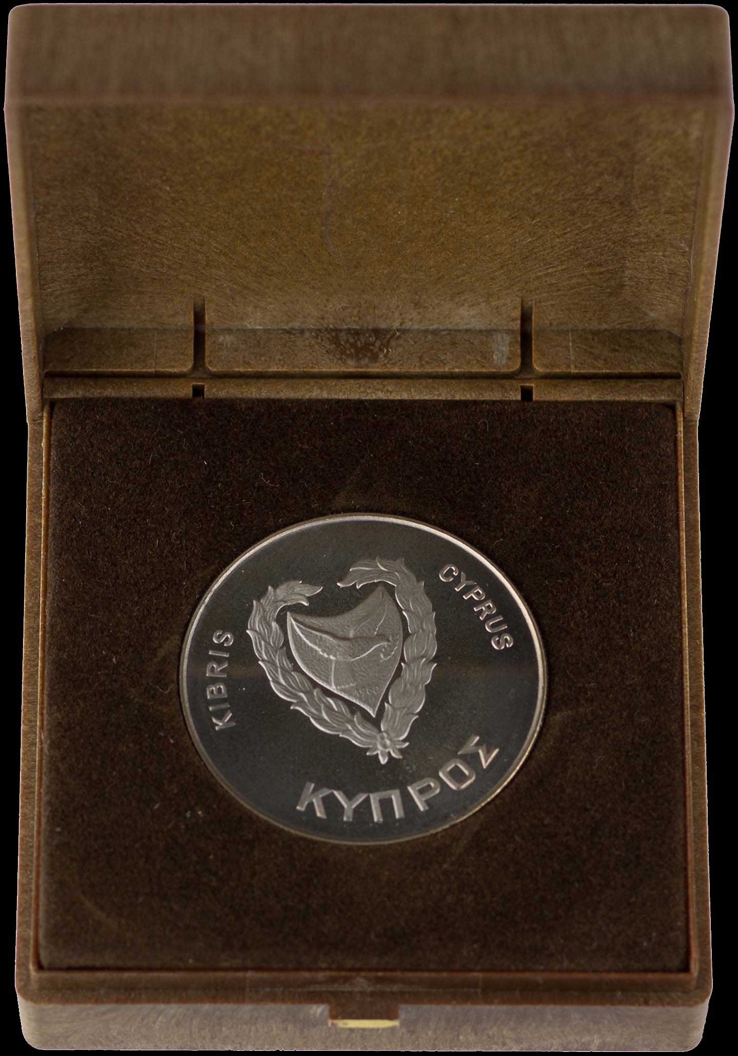 Lot 06489