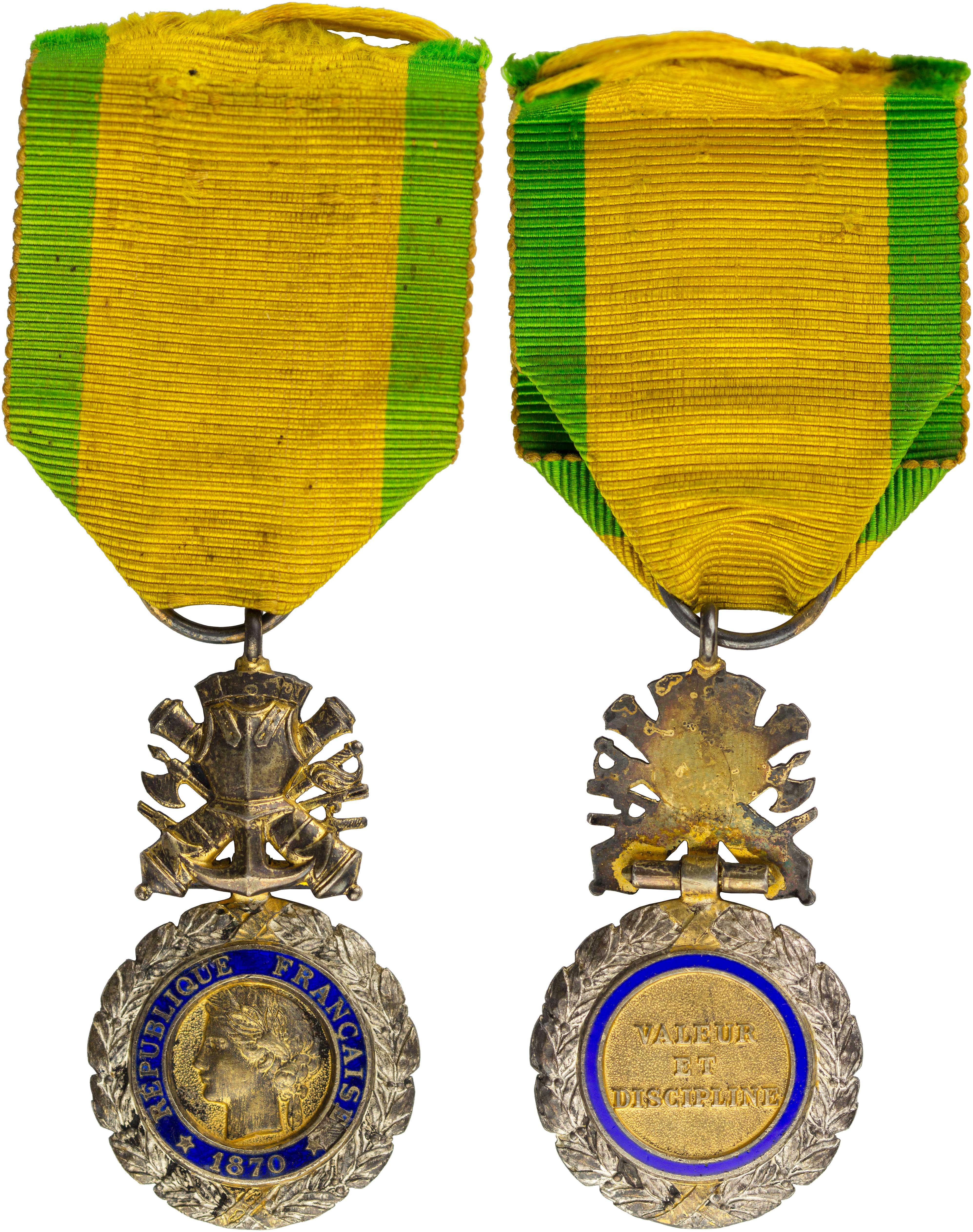 Lot 08371