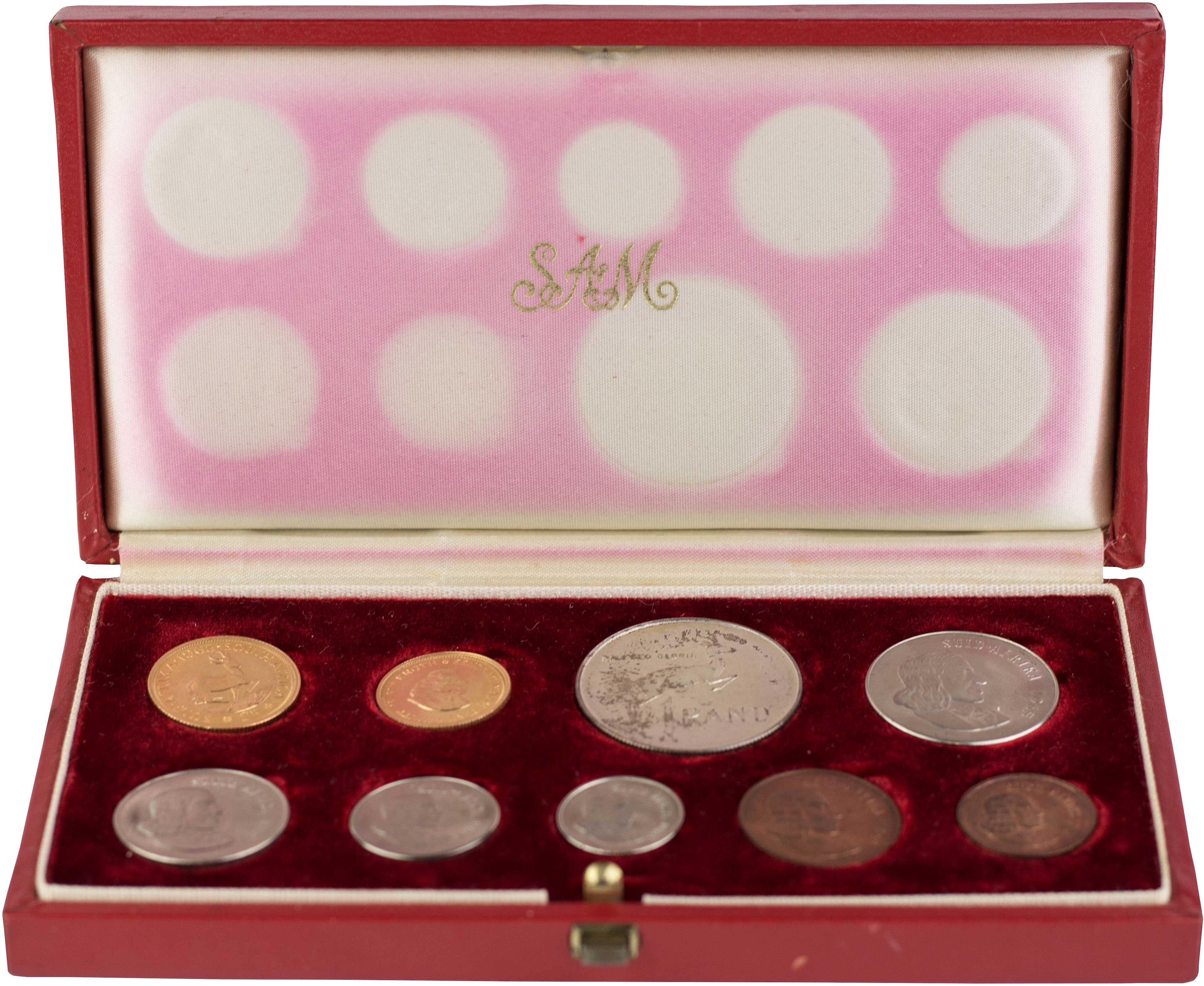Lot 07413