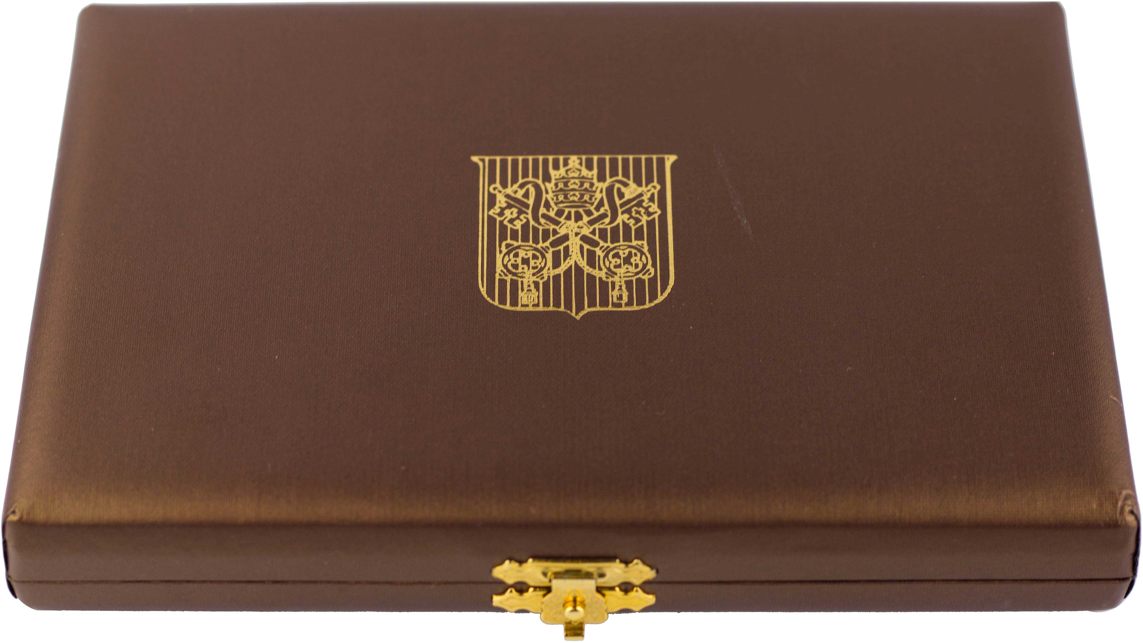 Lot 07137