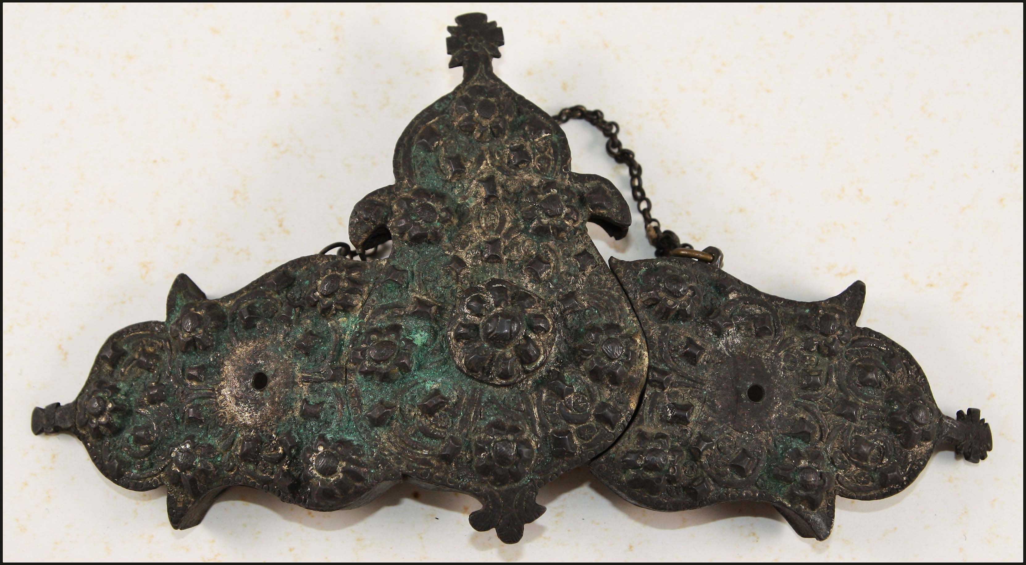 Lot 08733