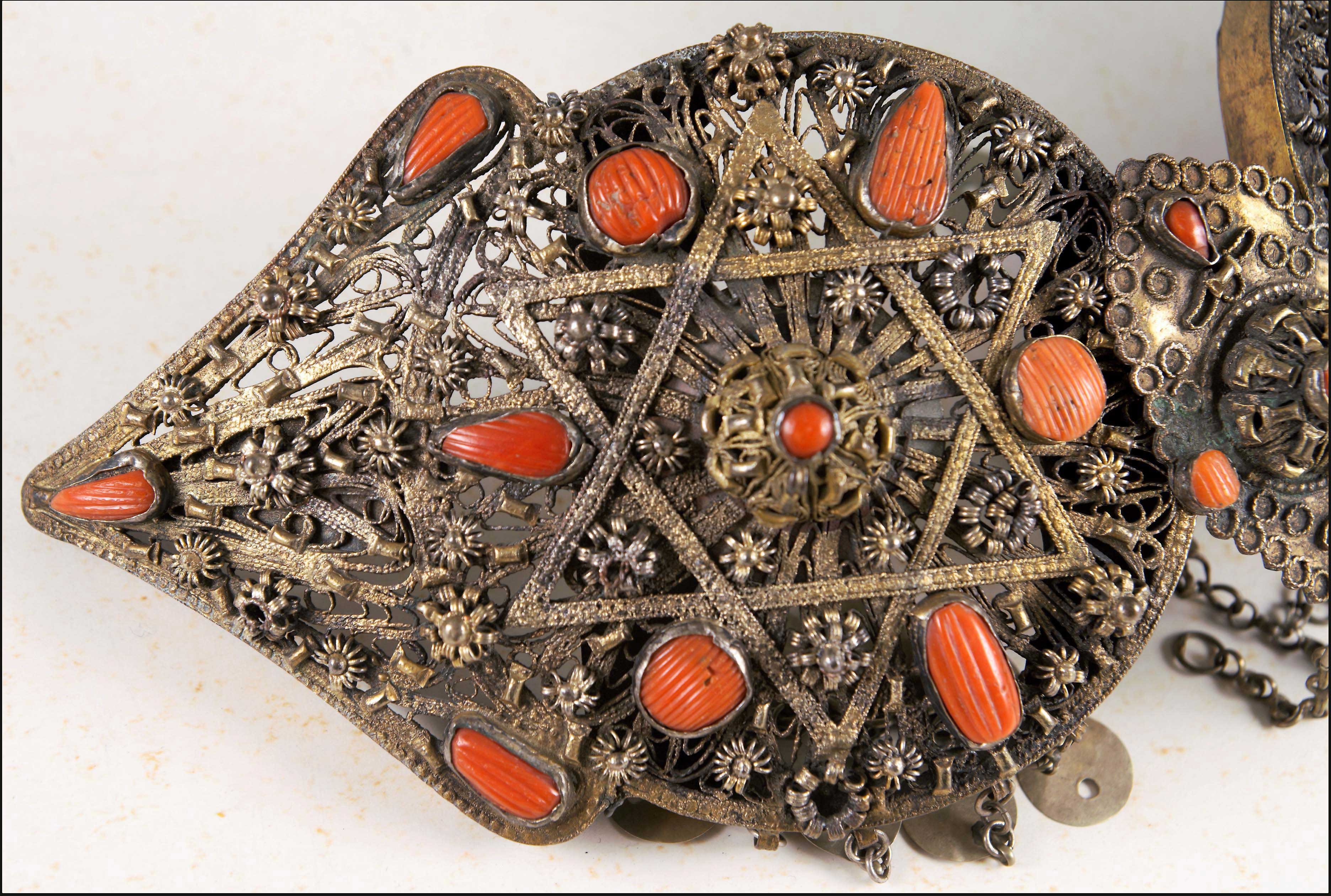 Lot 08732