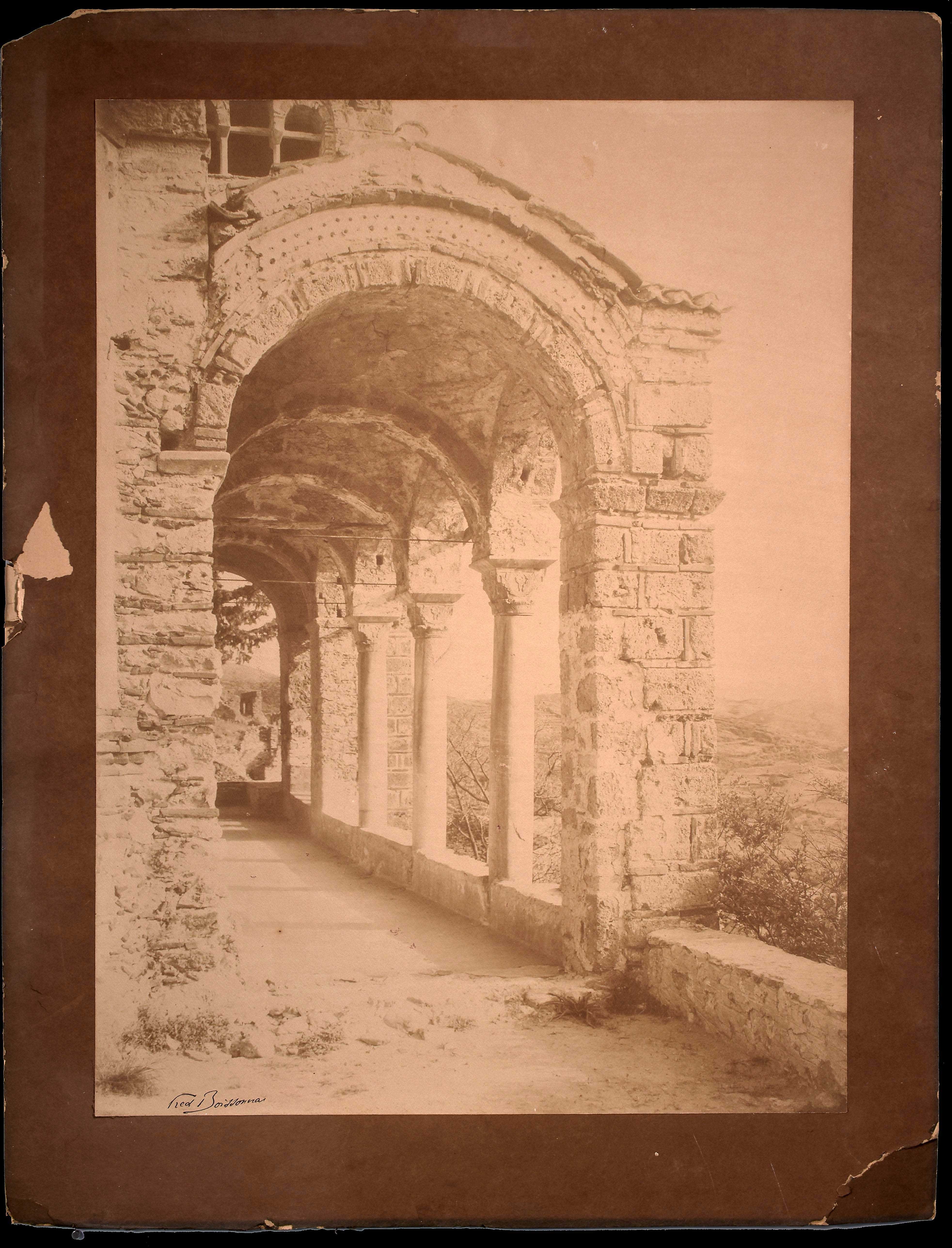 Lot 08634