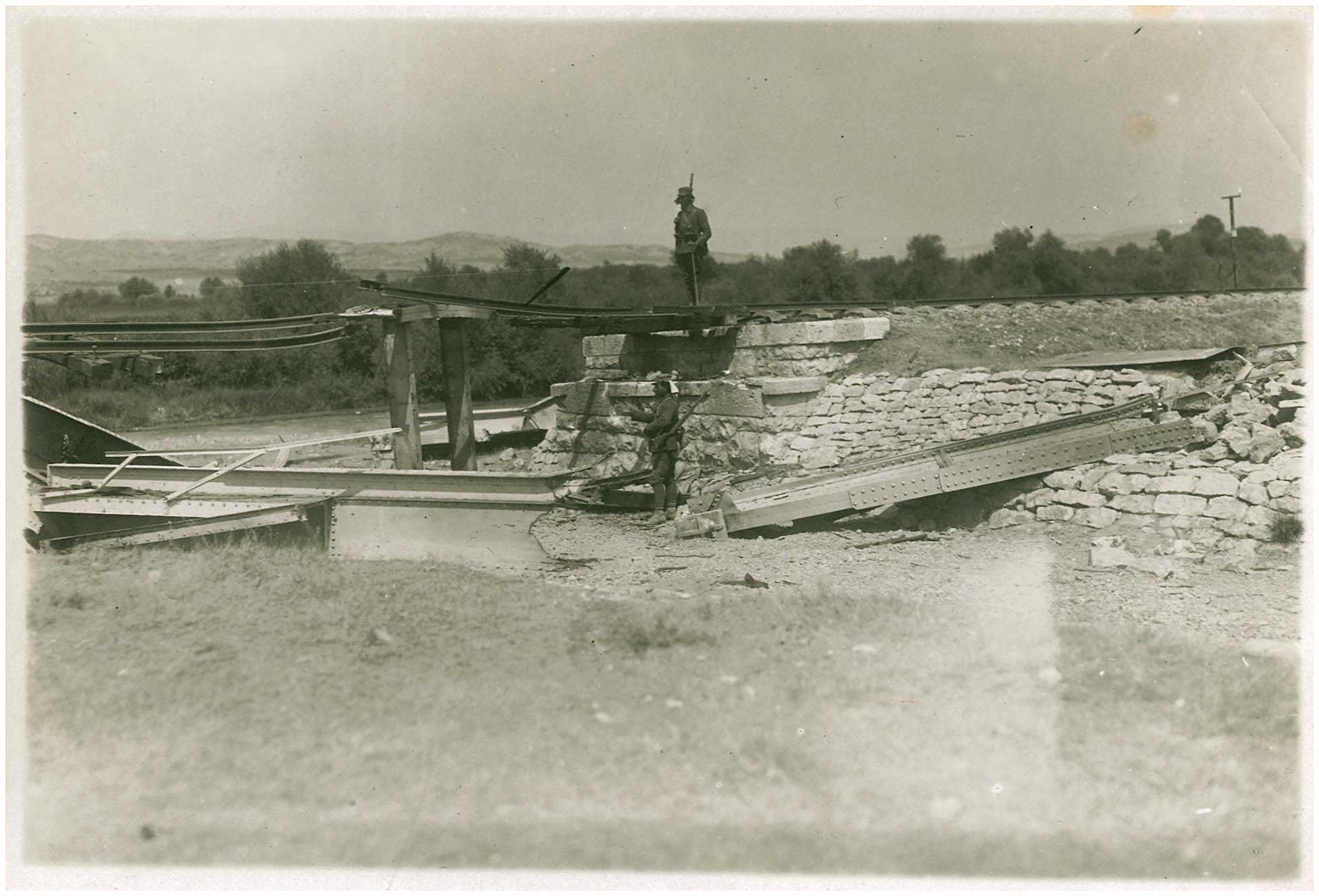 Lot 08785